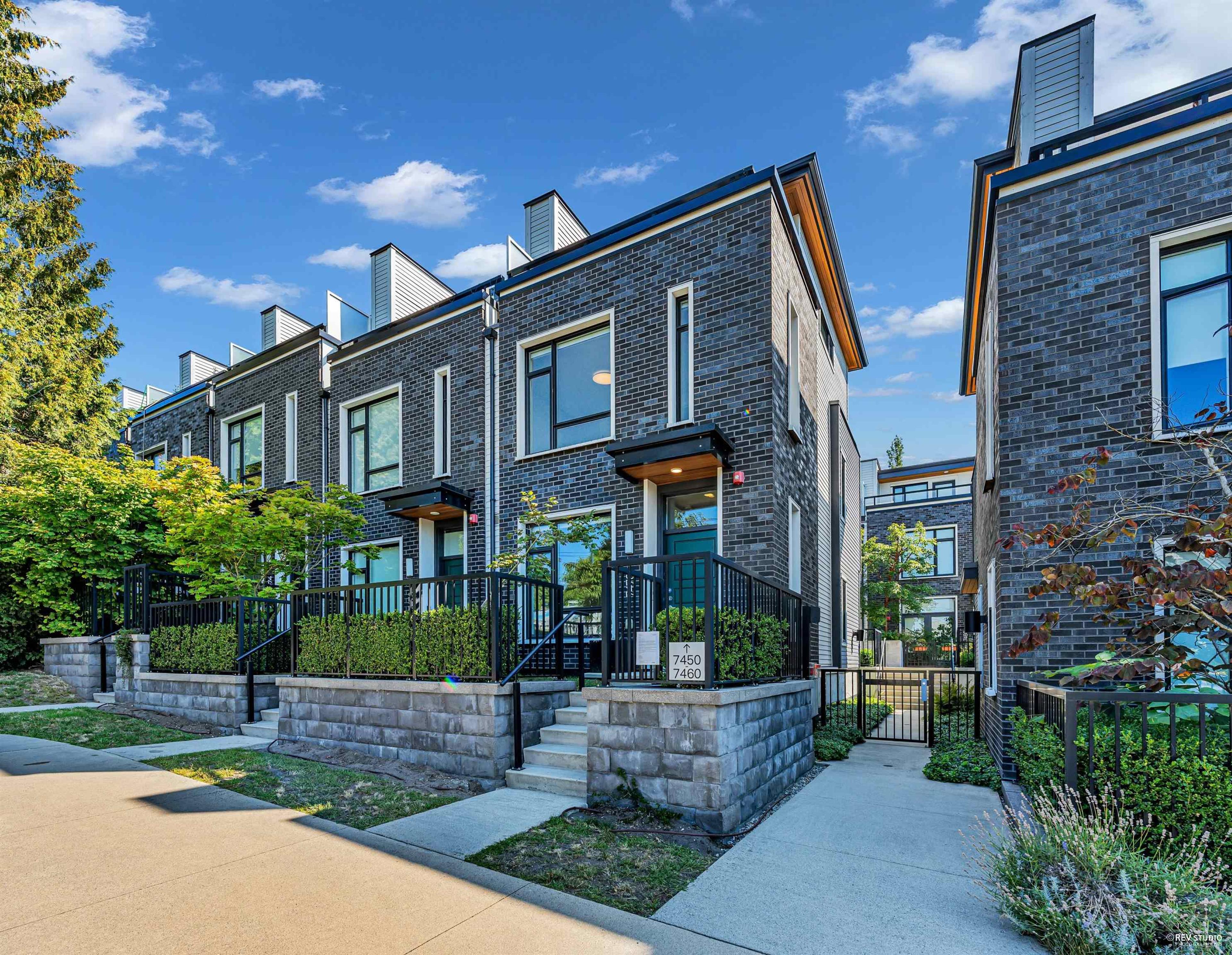 7478 Granville Street, Vancouver - Exteriors - Full Complex View - Photo 1