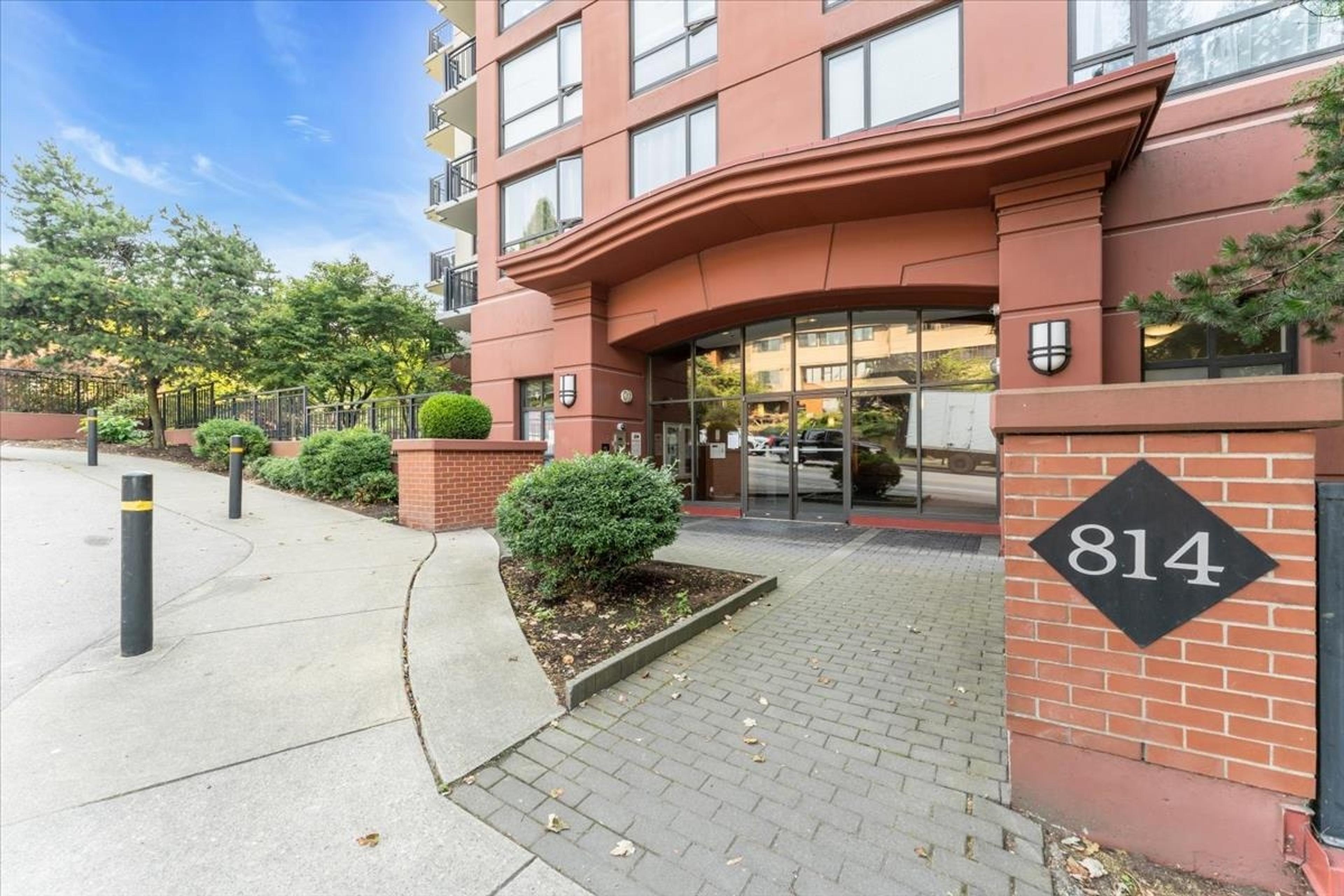 814 Royal Avenue, New Westminster - Exteriors - Photo 2