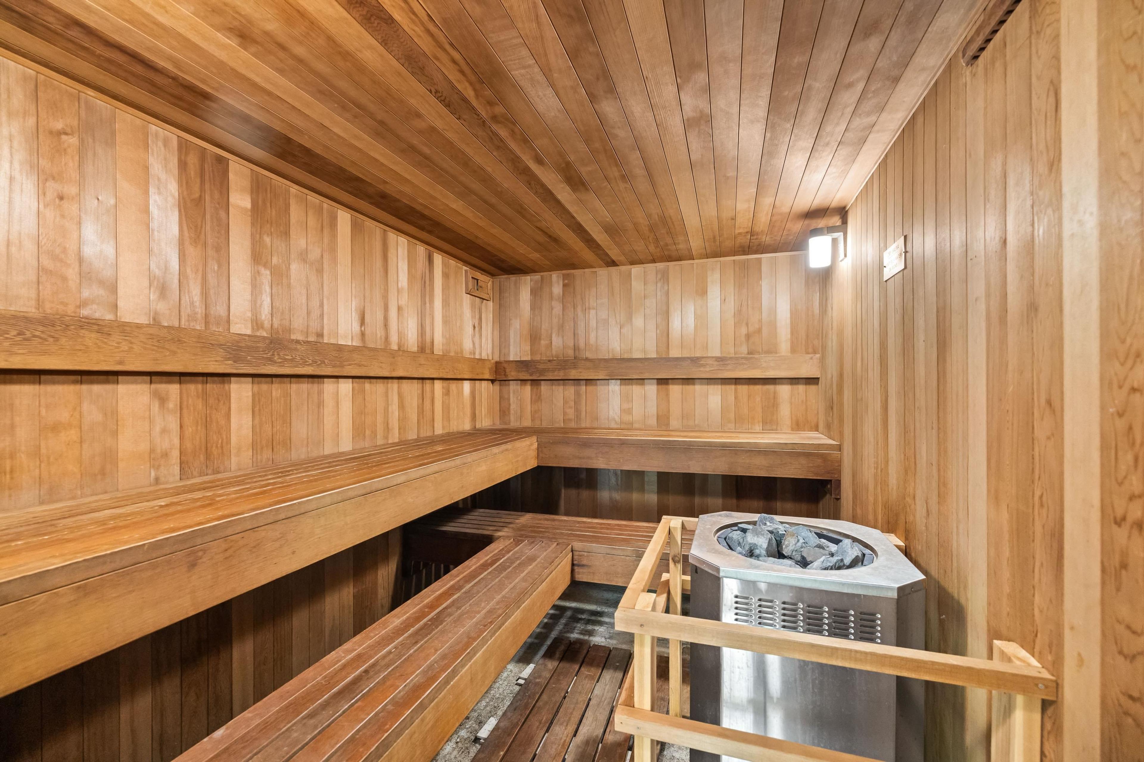 15272 19 Avenue, Surrey - Indoor Amenities - Swimming pools / Hot tubs / Sauna - Photo 3