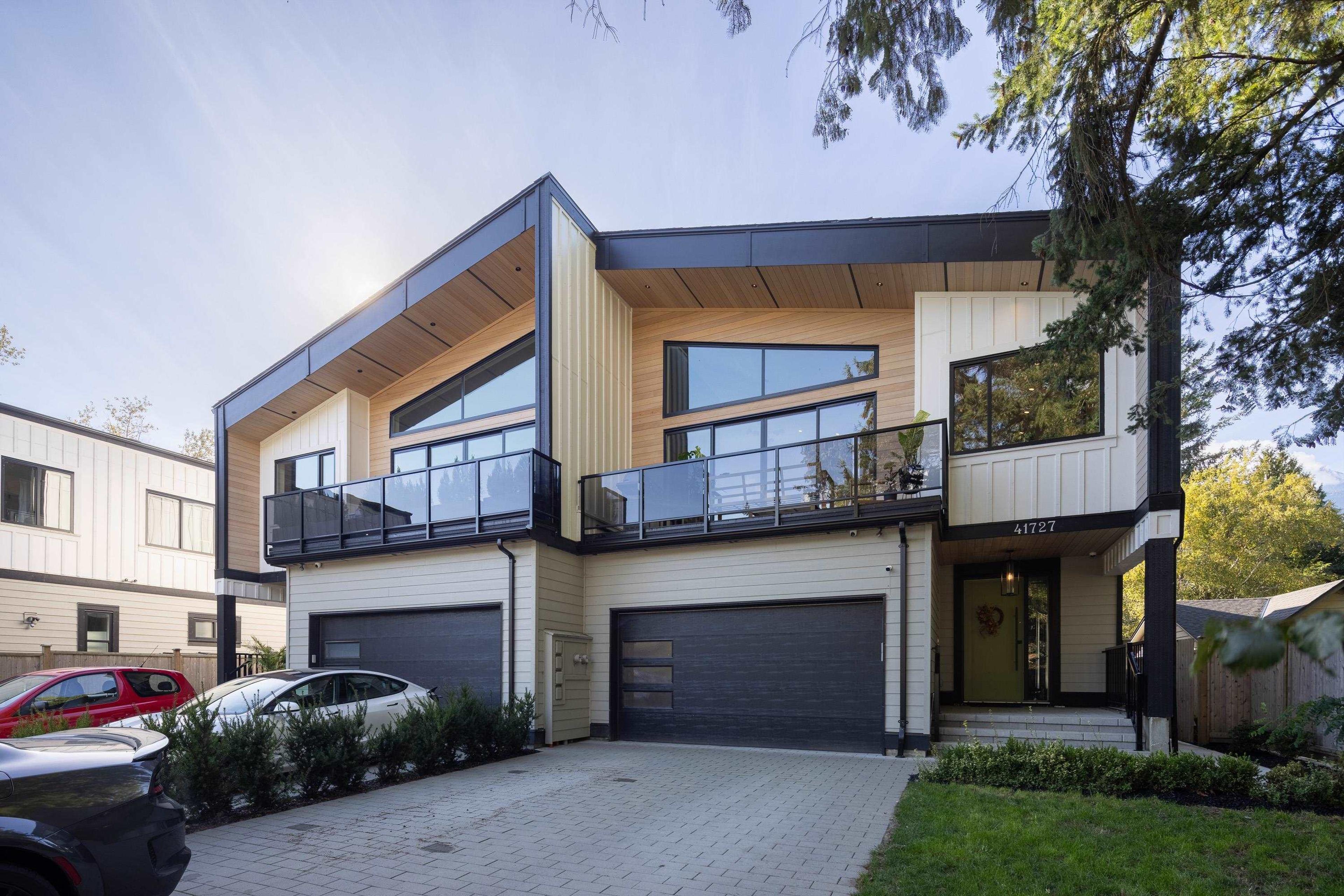 41727 Government Road, Squamish - Exteriors - Photo 4