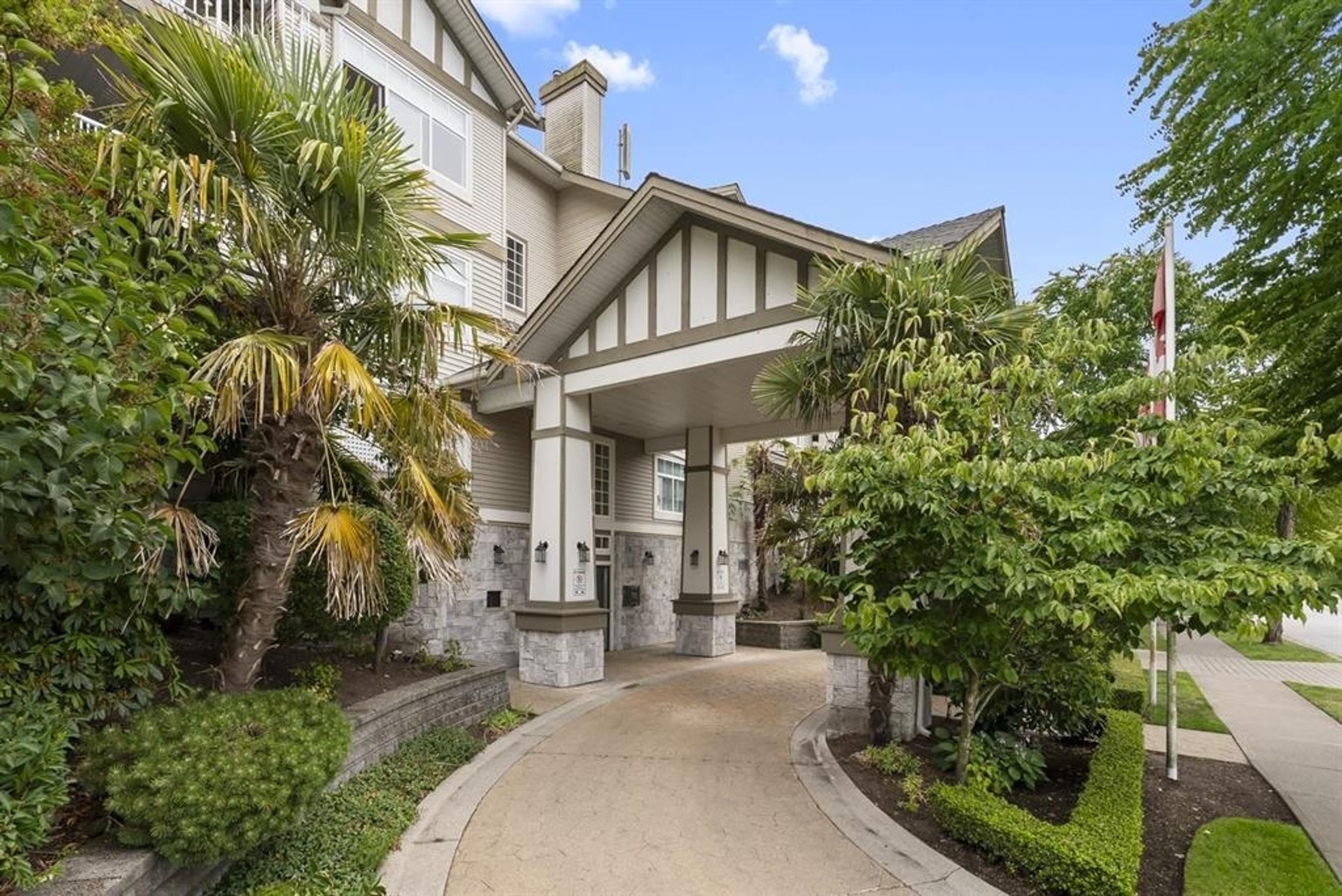 4770 52a Street, Delta - Exteriors - Photo 1