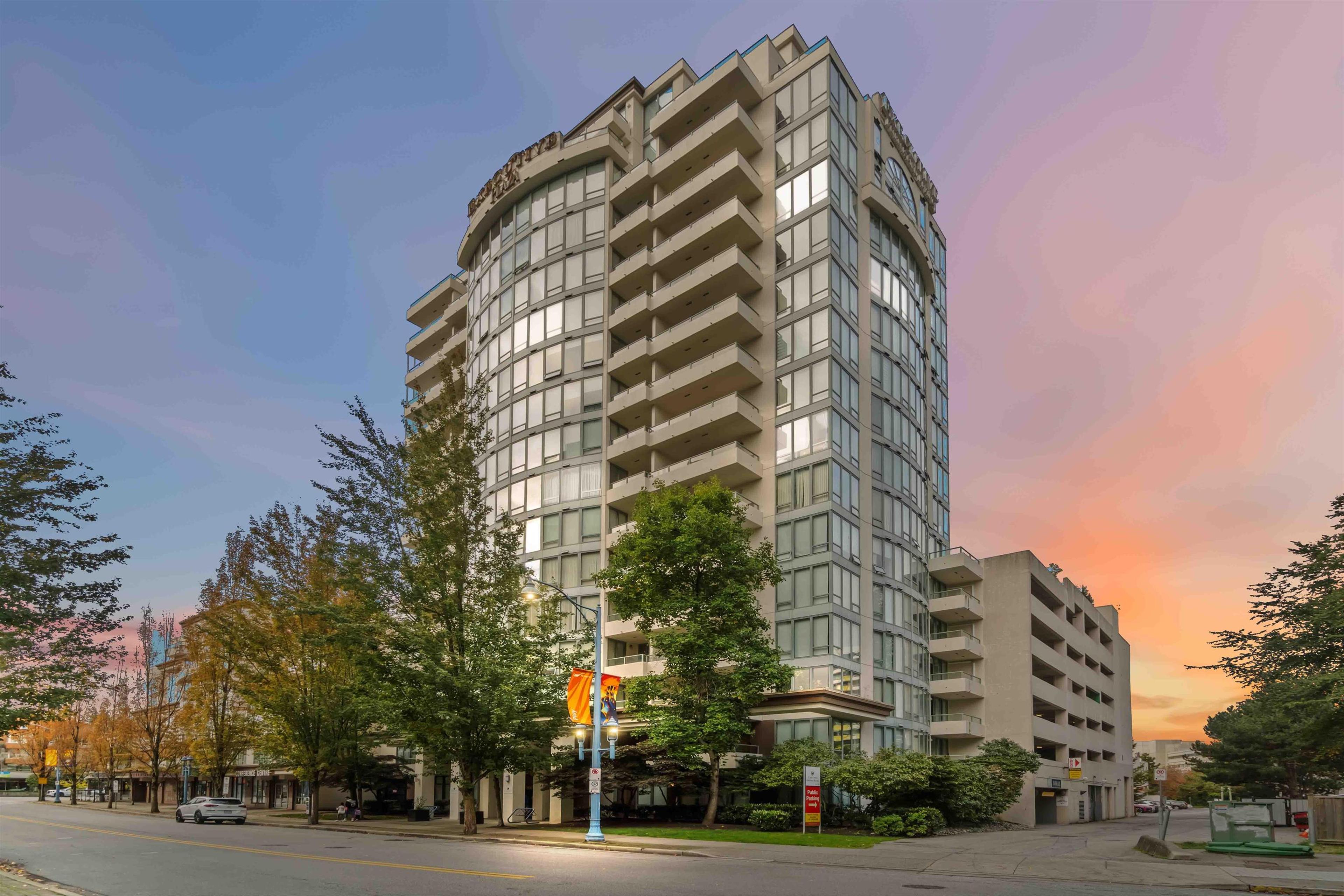 5911 Alderbridge Way, Richmond - Exteriors - Photo 3