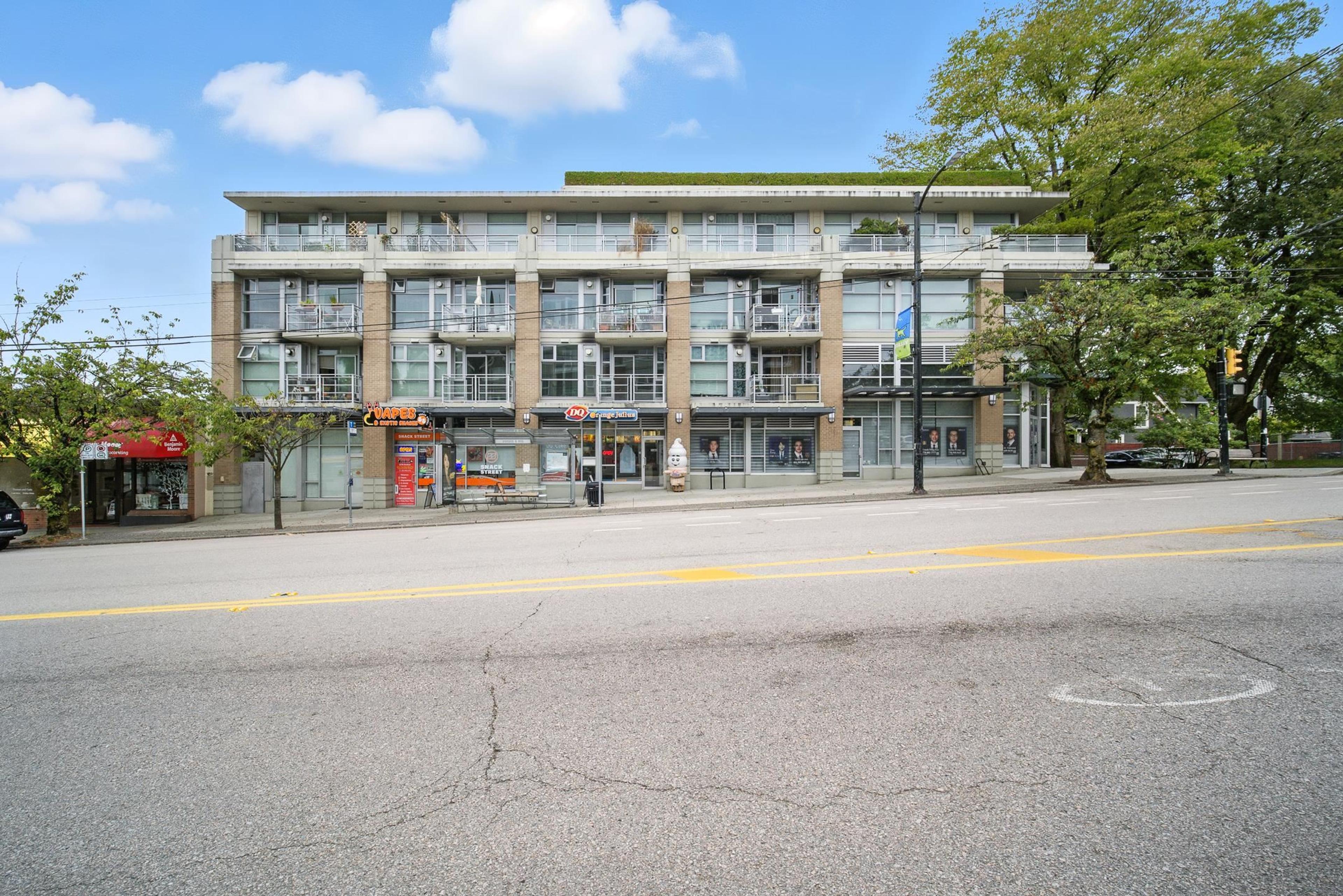 3595 W 18th Avenue, Vancouver - Exteriors - Full Complex View - Photo 1