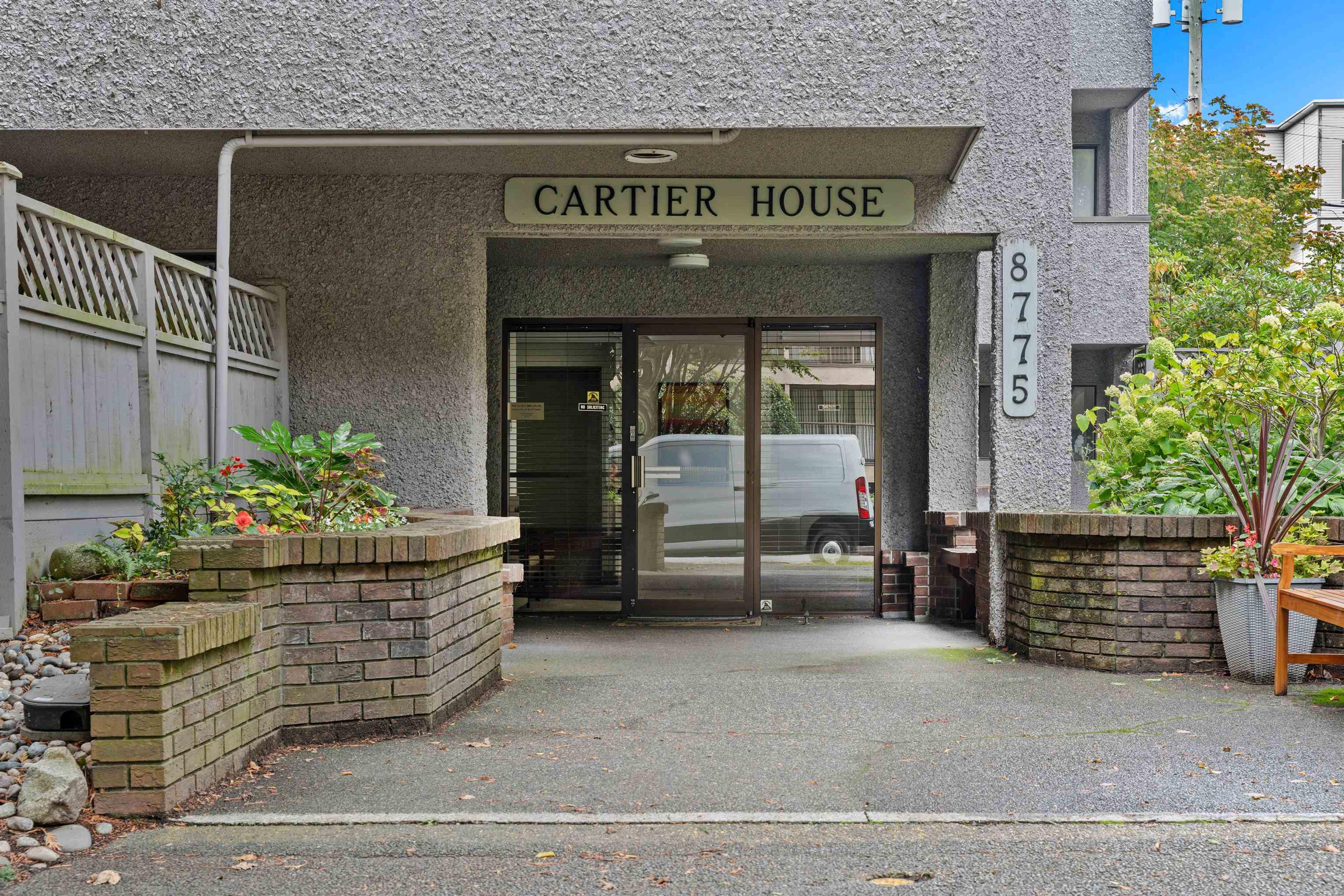 8775 Cartier Street, Vancouver - Exteriors - Photo 1