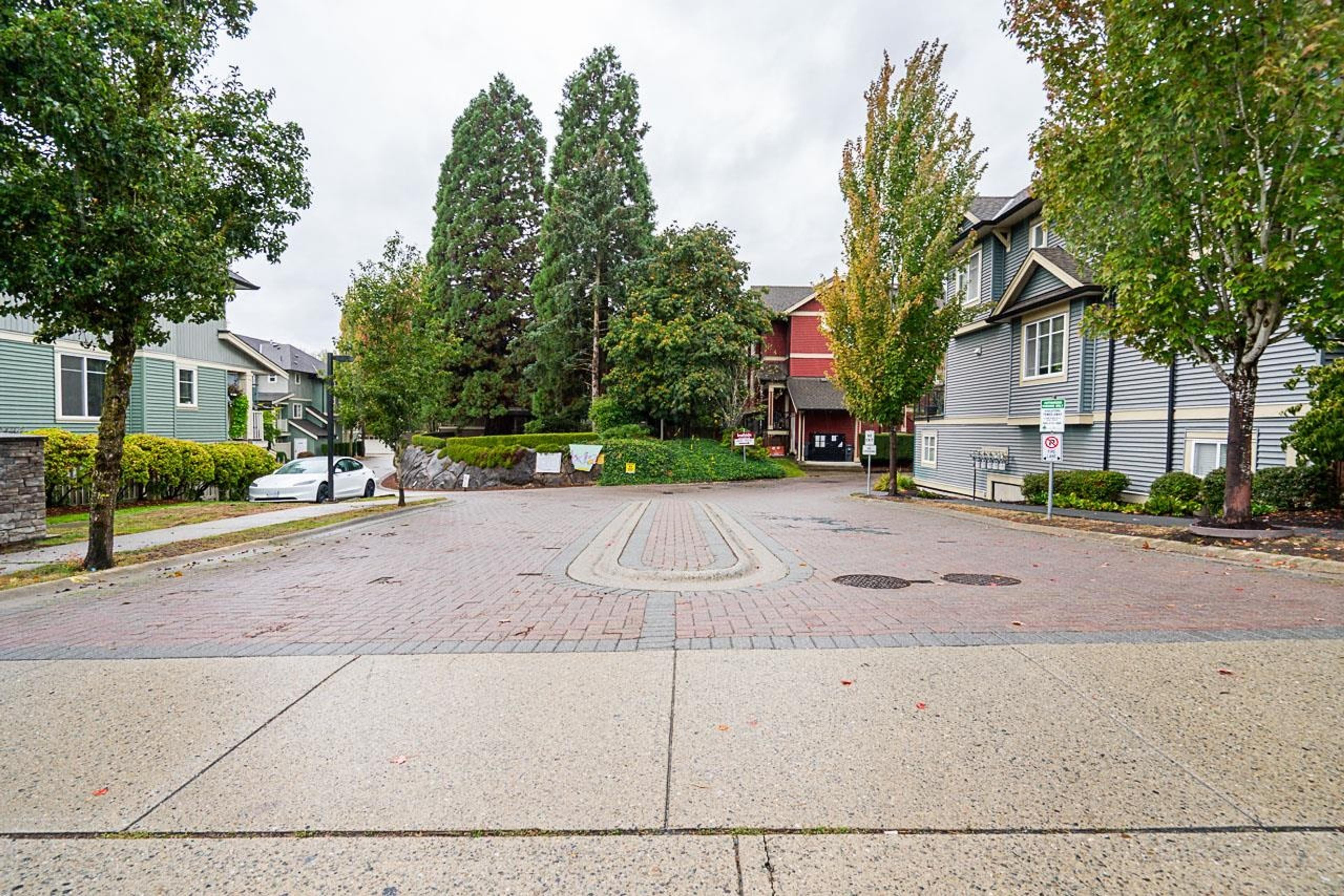 6575 192 Street, Surrey - Exteriors - Full Complex View - Photo 2