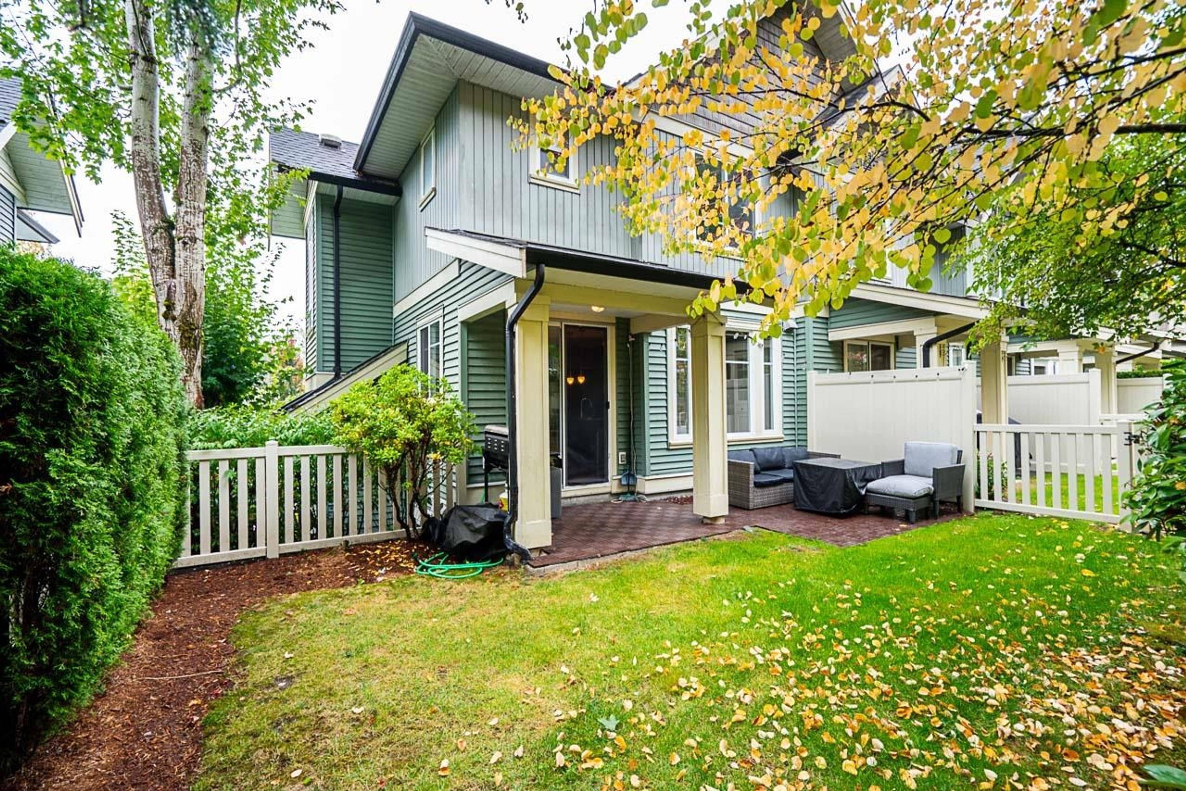 6575 192 Street, Surrey - Exteriors - Photo 5