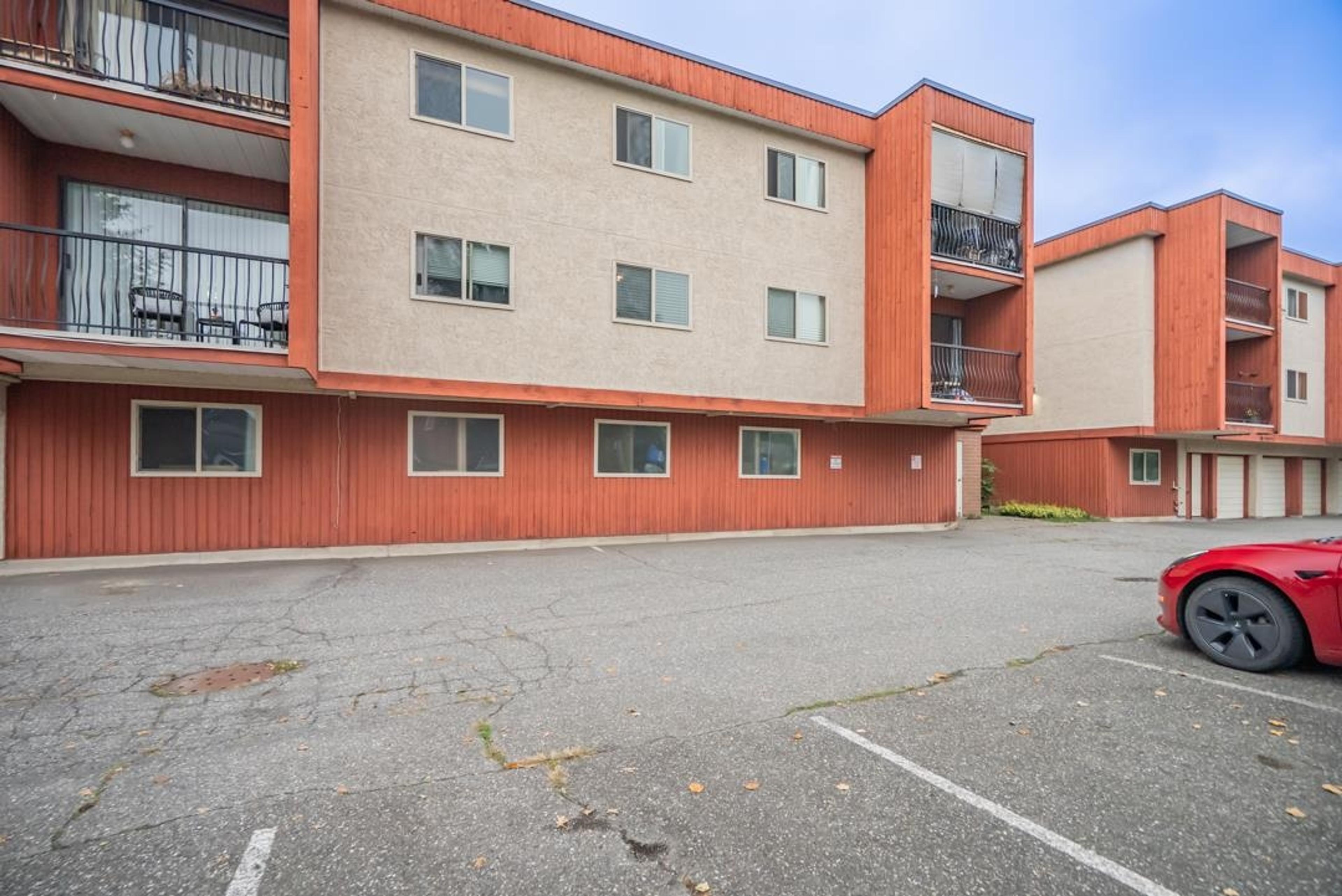 1735 Agassiz-Rosedale No 9 Highway, Agassiz - Exteriors - Photo 1