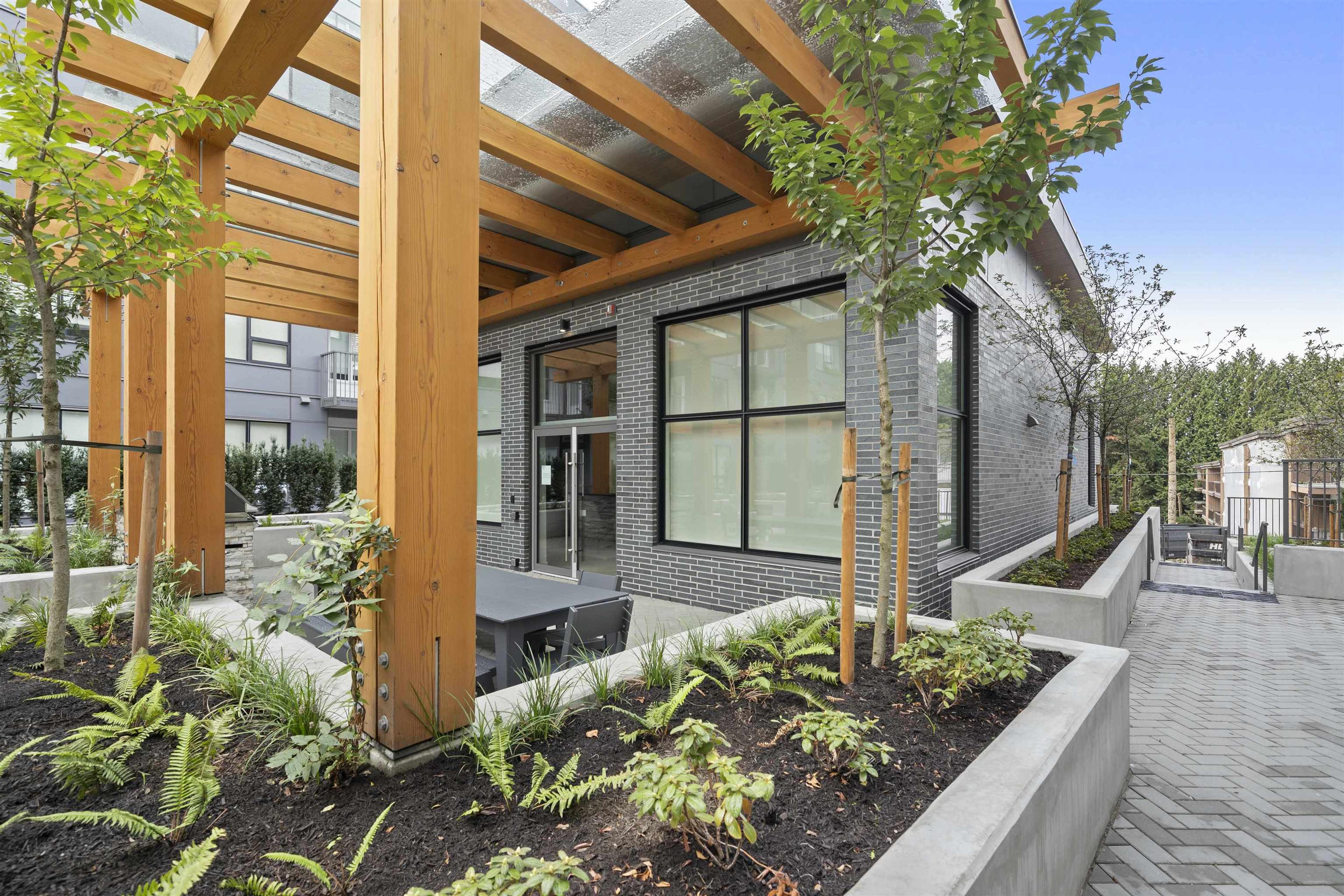 648 Lea Avenue, Coquitlam - Exteriors - Photo 2