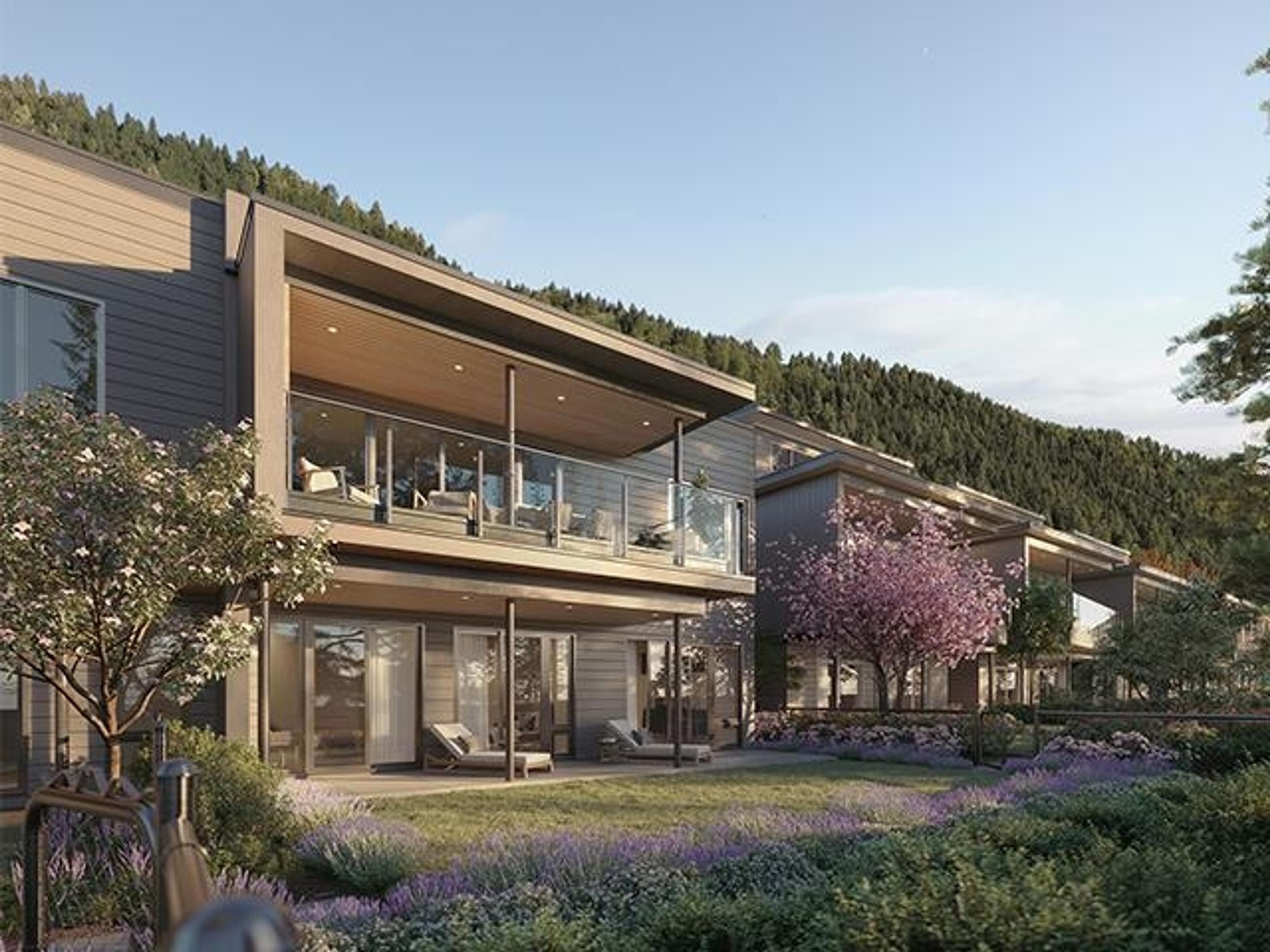 3952 Uplands Way, West Vancouver - Exteriors - Full Complex View - Photo 1