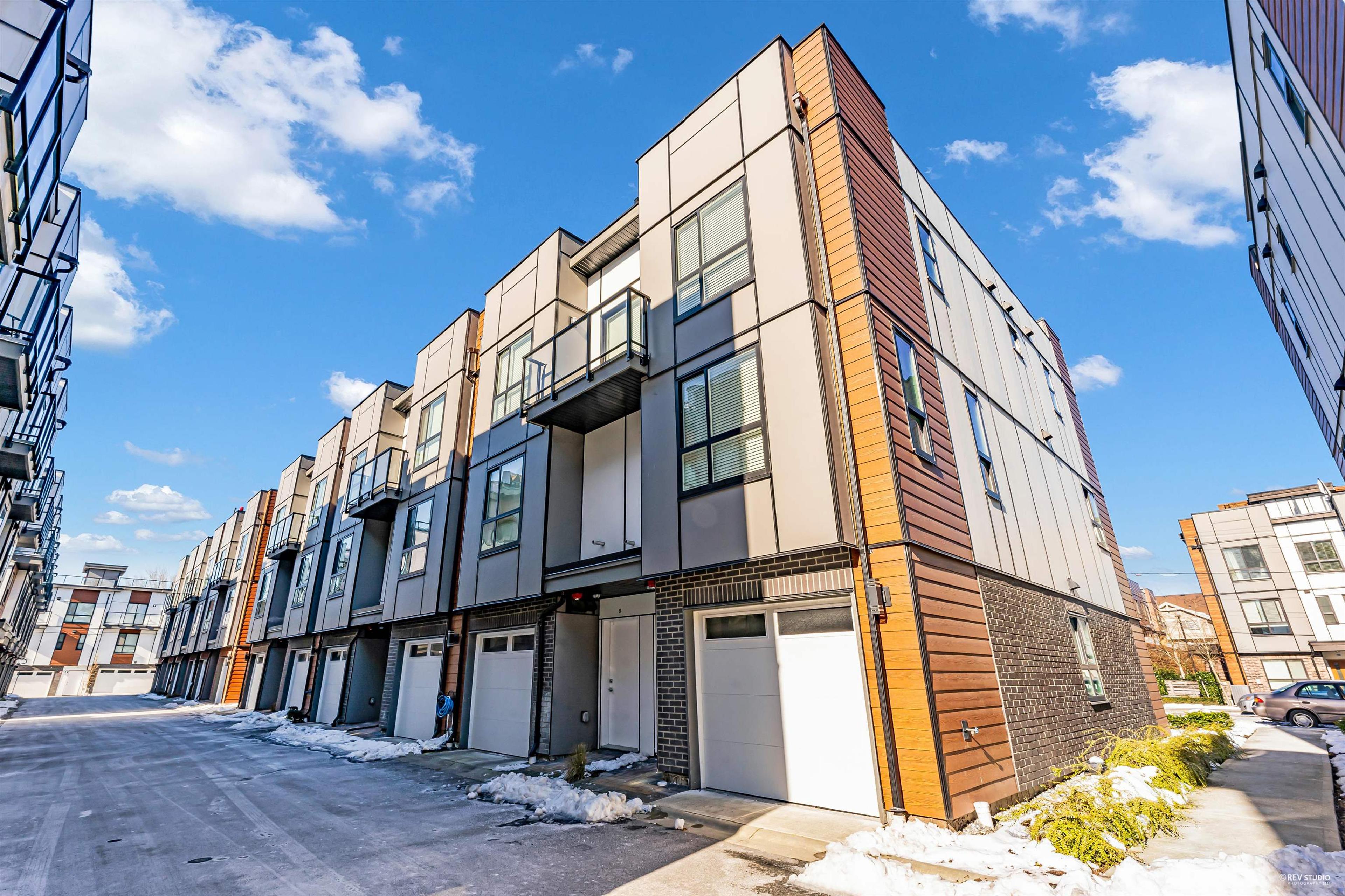 19760 55 Avenue, Langley - Exteriors - Full Complex View - Photo 1