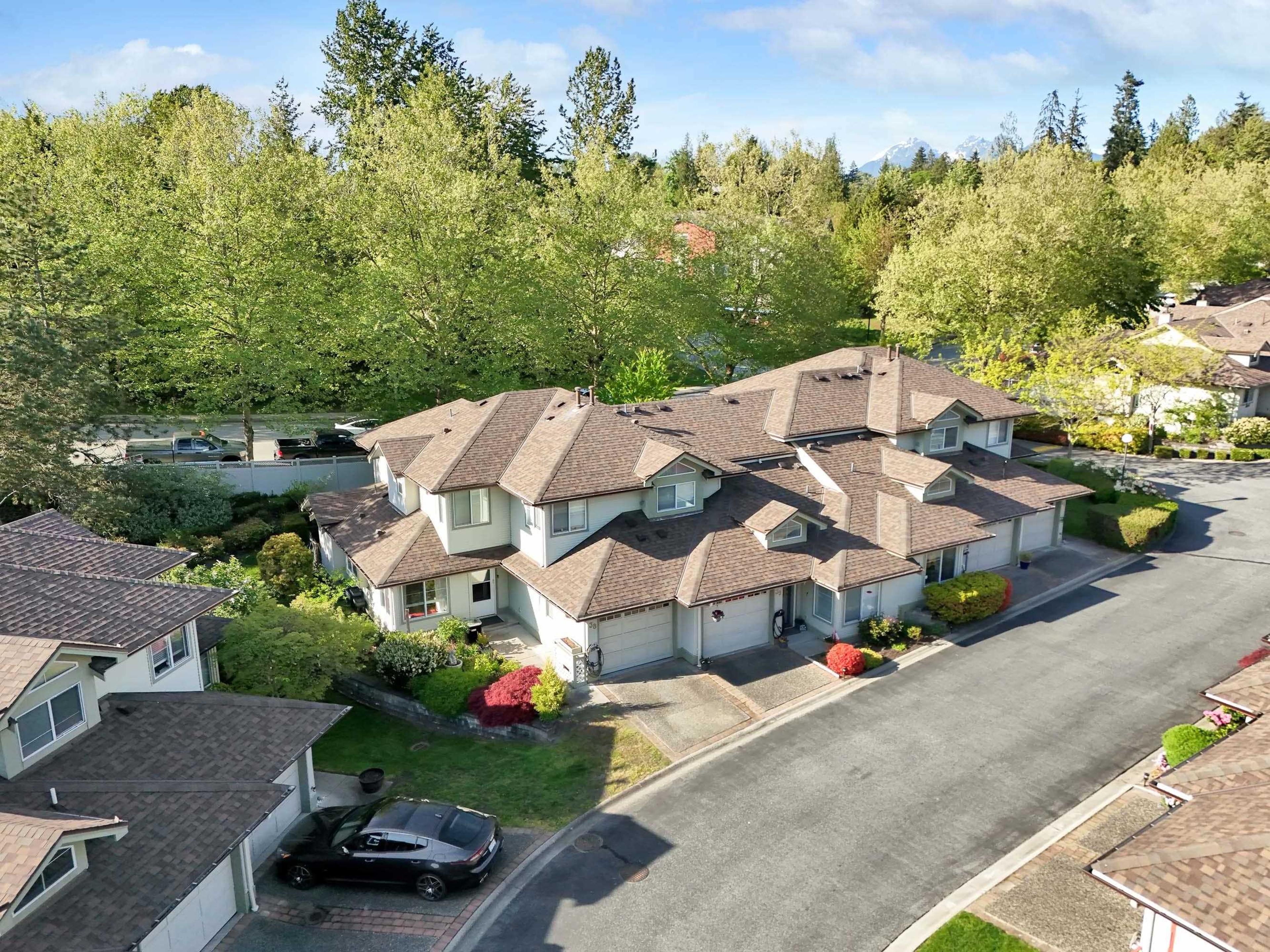 22740 116 Avenue, Maple Ridge - Exteriors - Full Complex View, Drone/Aerial View - Photo 7