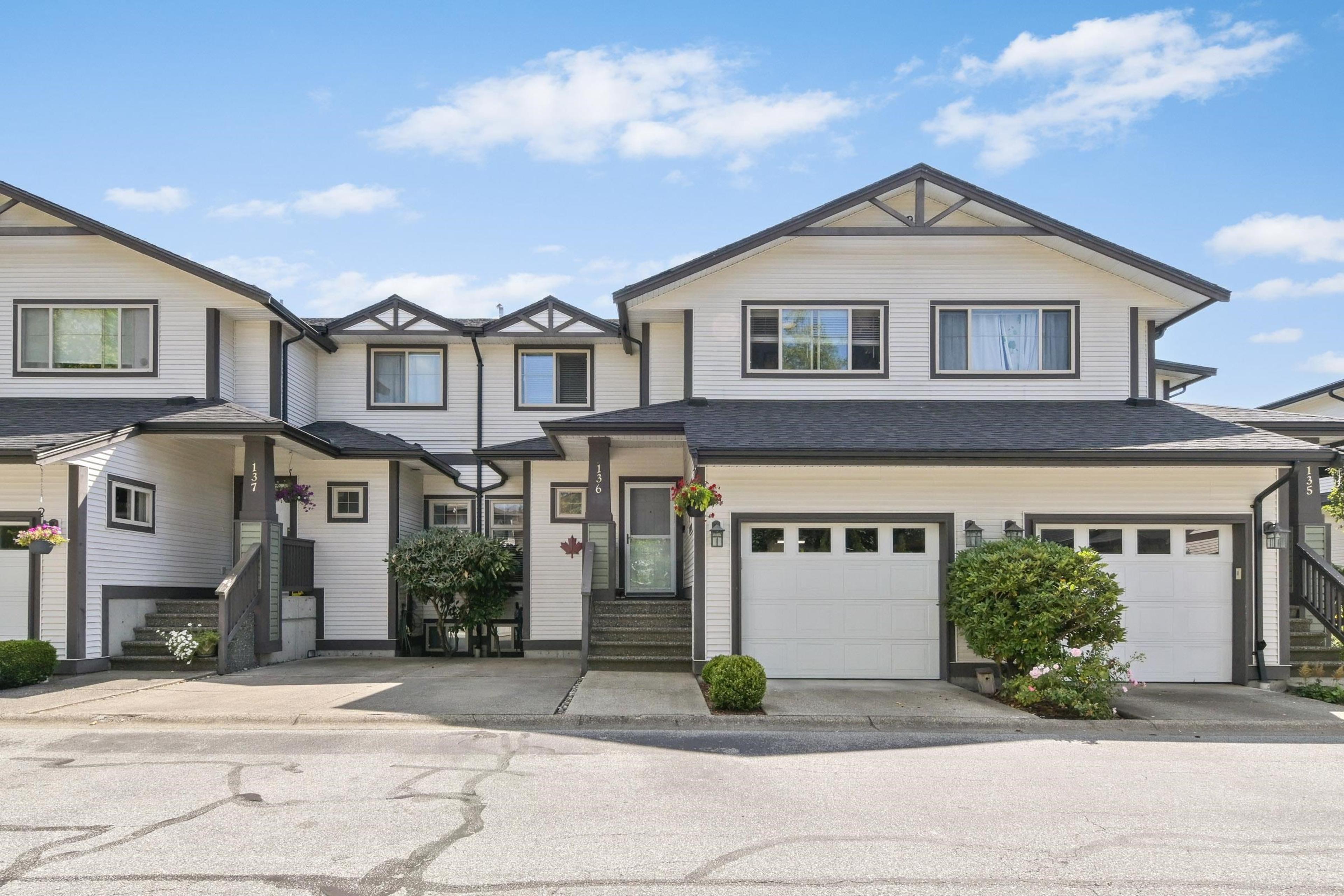 20820 87 Avenue, Langley - Exteriors - Full Complex View - Photo 2