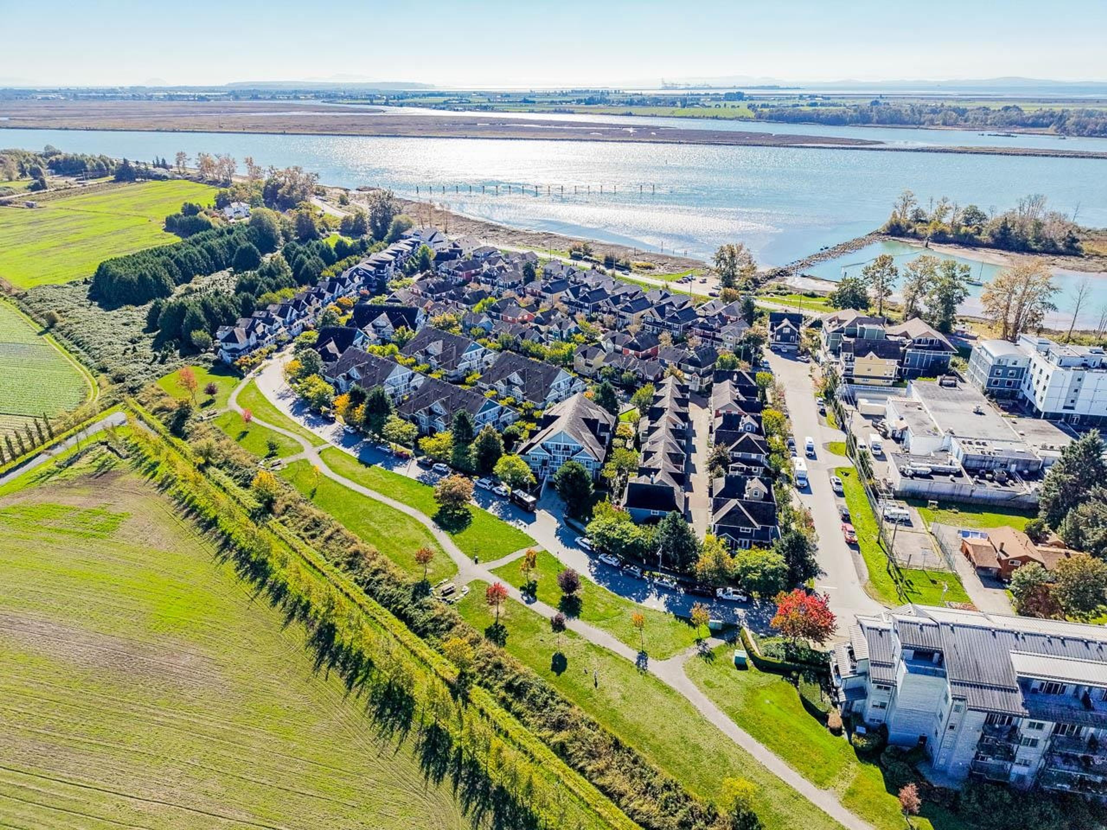 6300 London Road, Richmond - Exteriors - Full Complex View, Drone/Aerial View - Photo 8