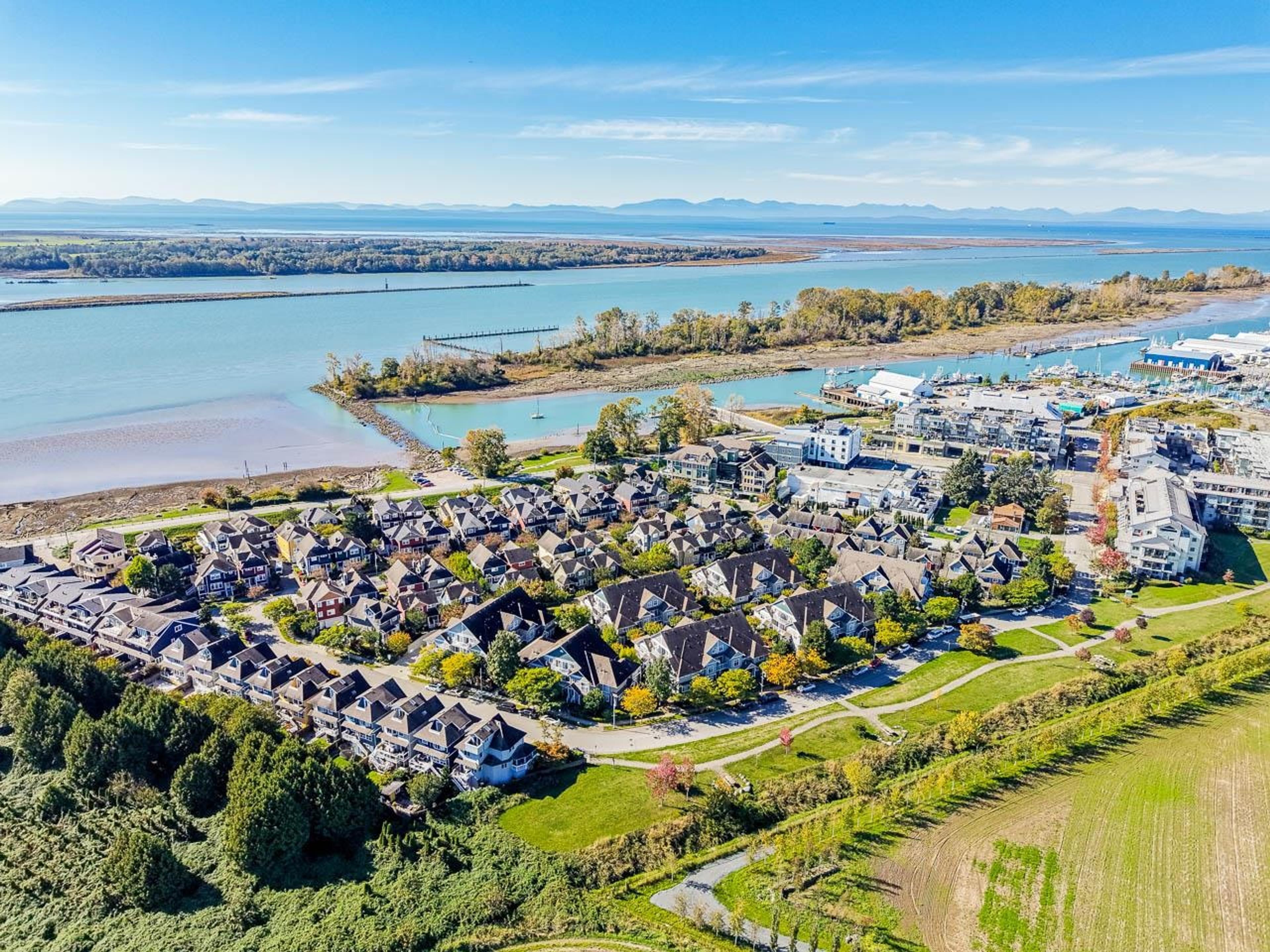 6300 London Road, Richmond - Exteriors - Full Complex View, Drone/Aerial View - Photo 10