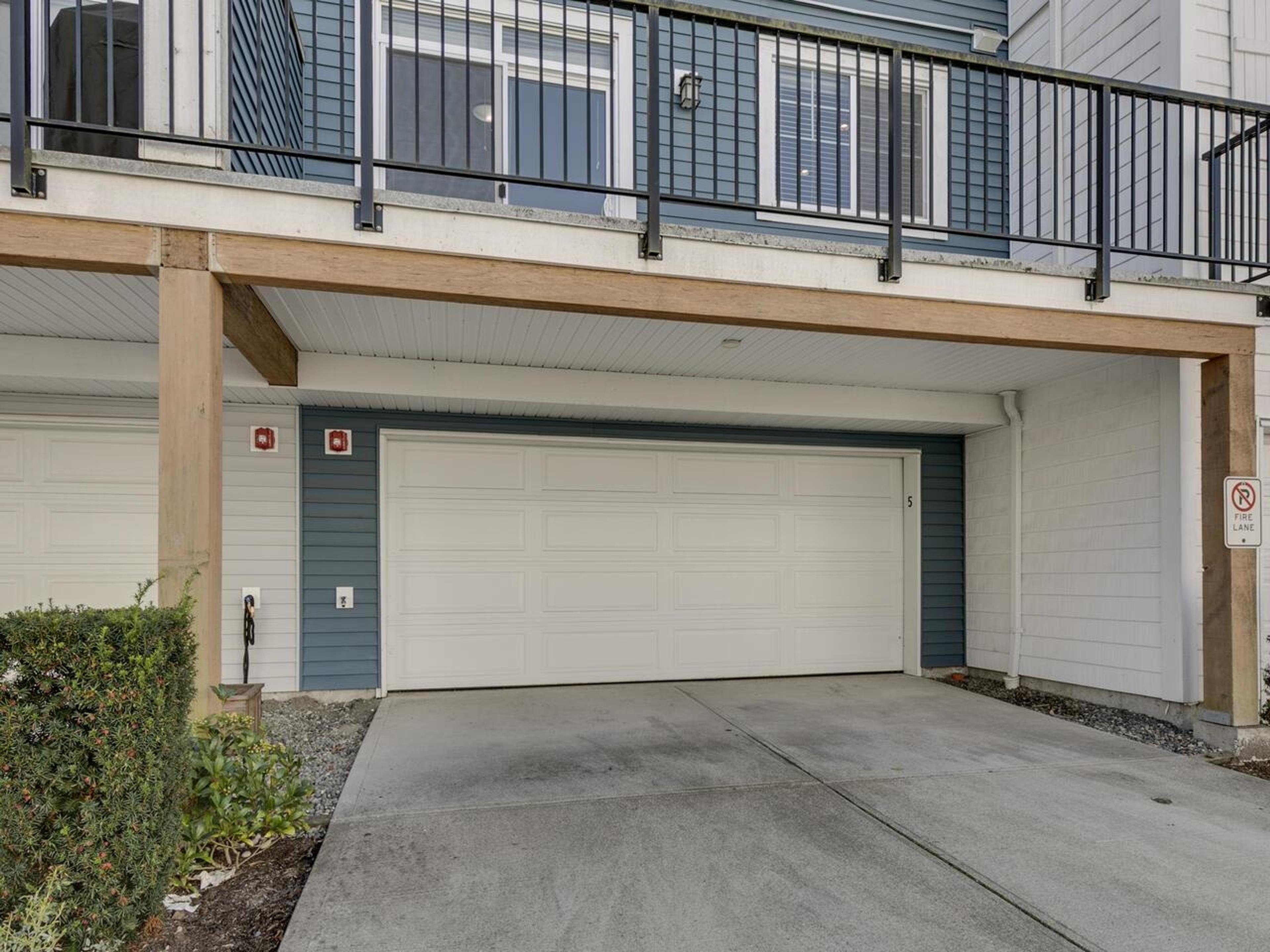 20451 84 Avenue, Langley - Exteriors - Photo 6