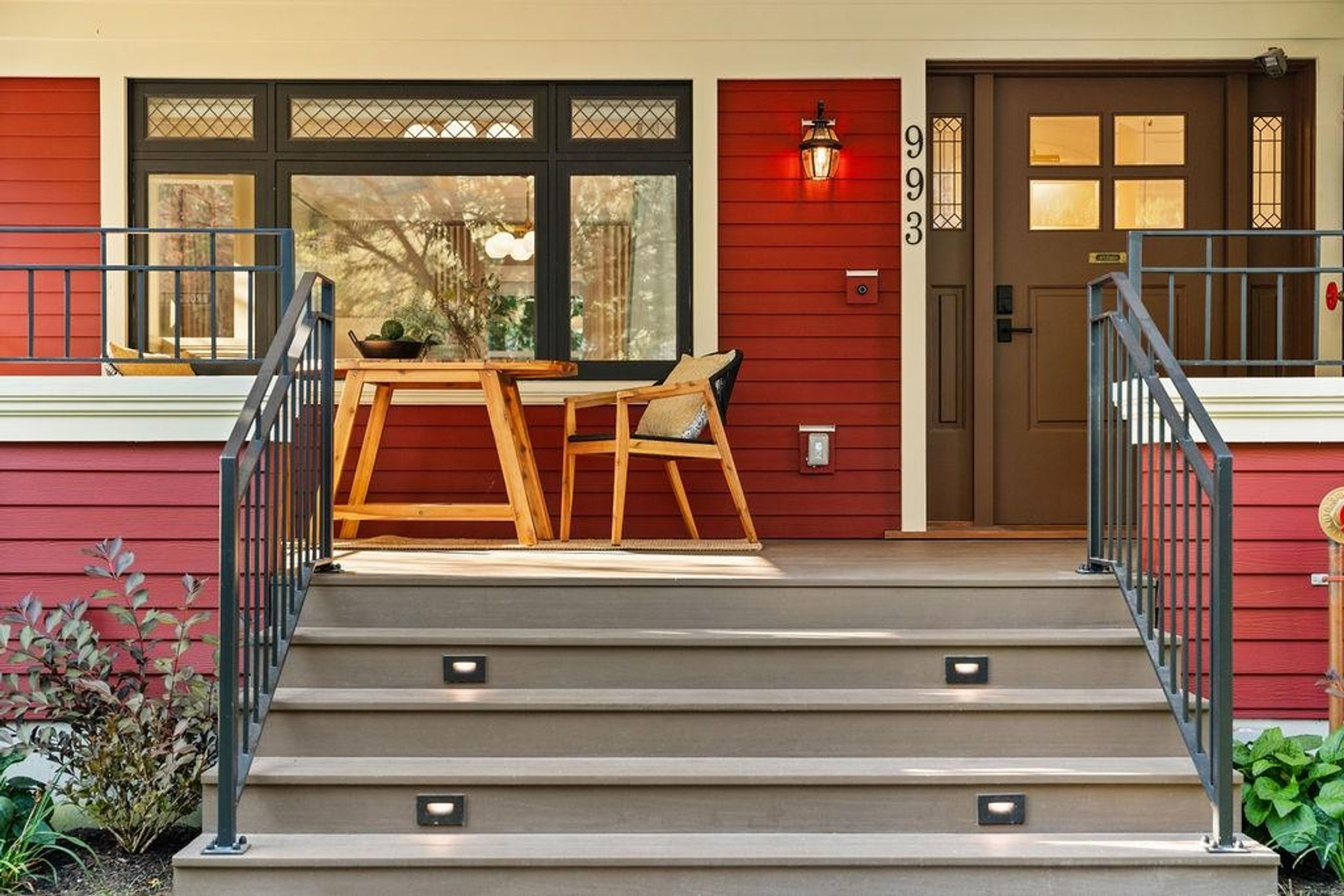 993 BROUGHTON STREET - Image 2