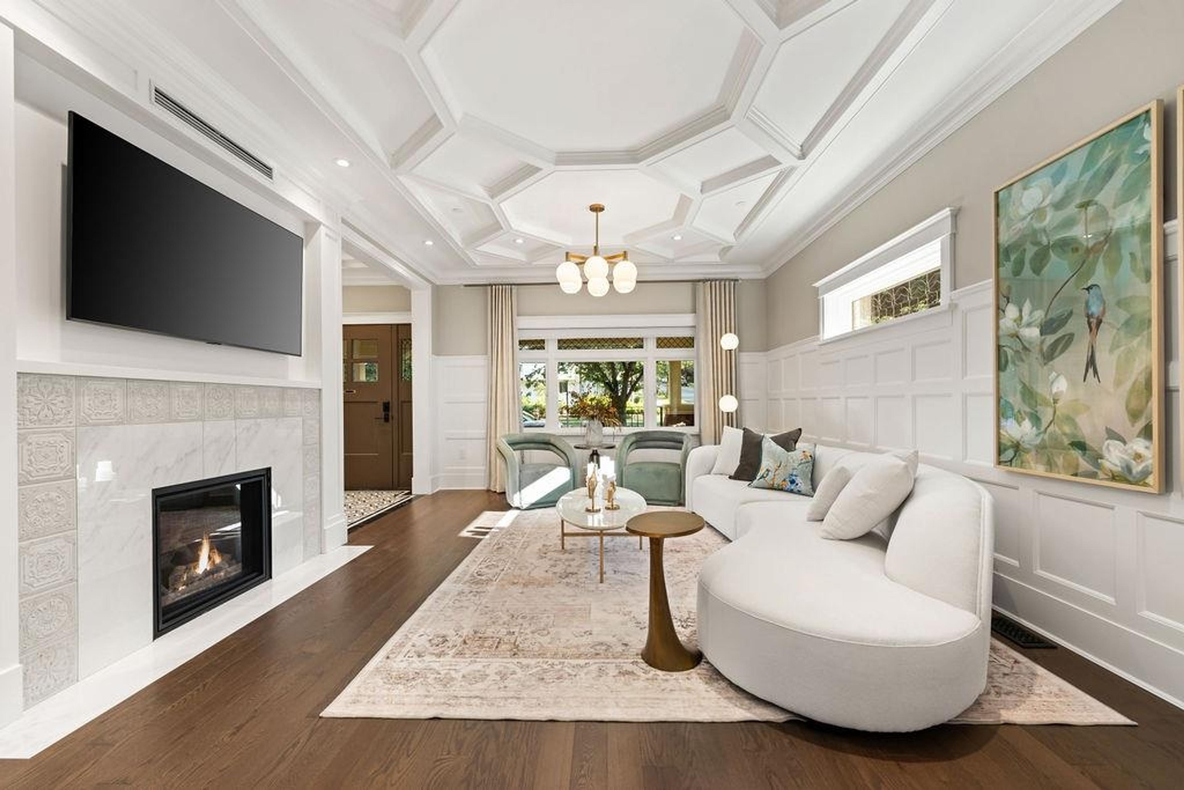 993 BROUGHTON STREET - 7