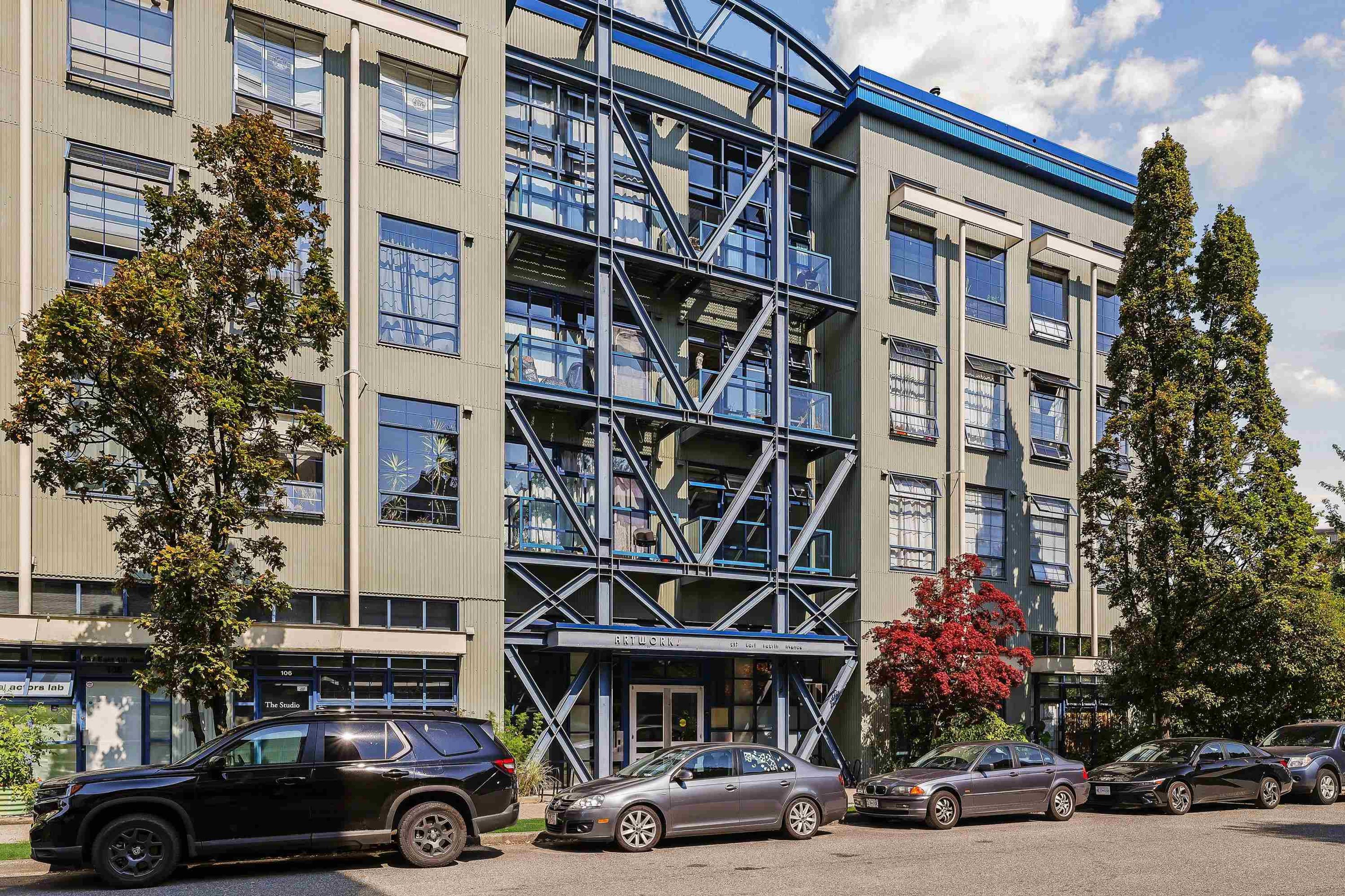 237 E 4th Avenue, Vancouver - Exteriors - Photo 1