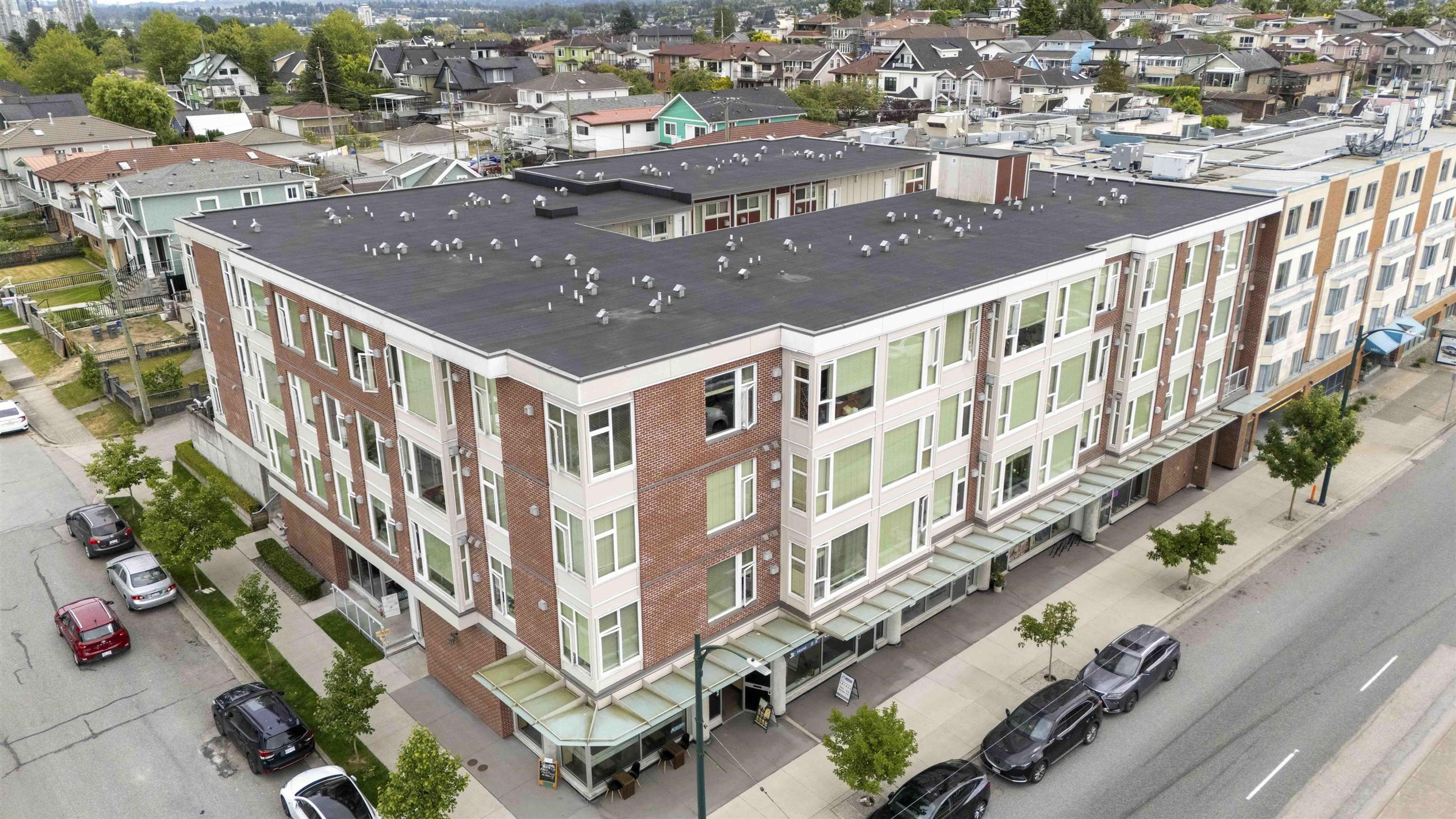 1838 Renfrew Street, Vancouver - Exteriors - Drone/Aerial View - Photo 4