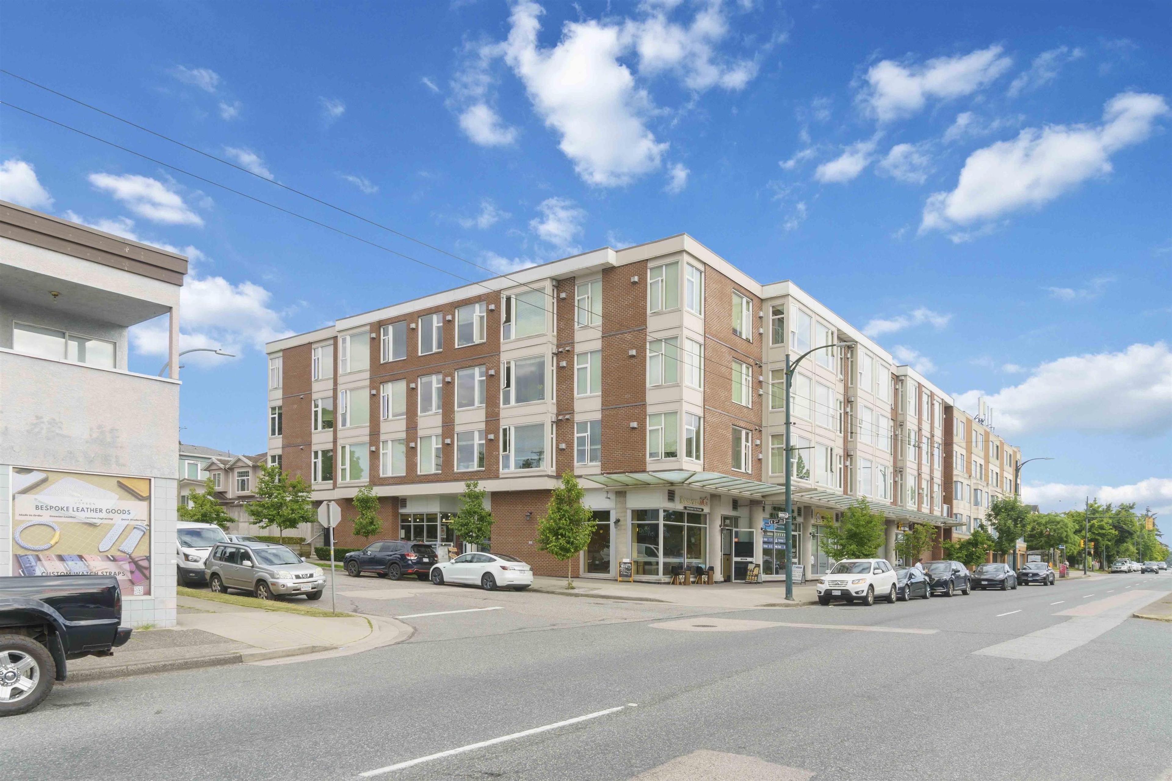 1838 Renfrew Street, Vancouver - Exteriors - Photo 7