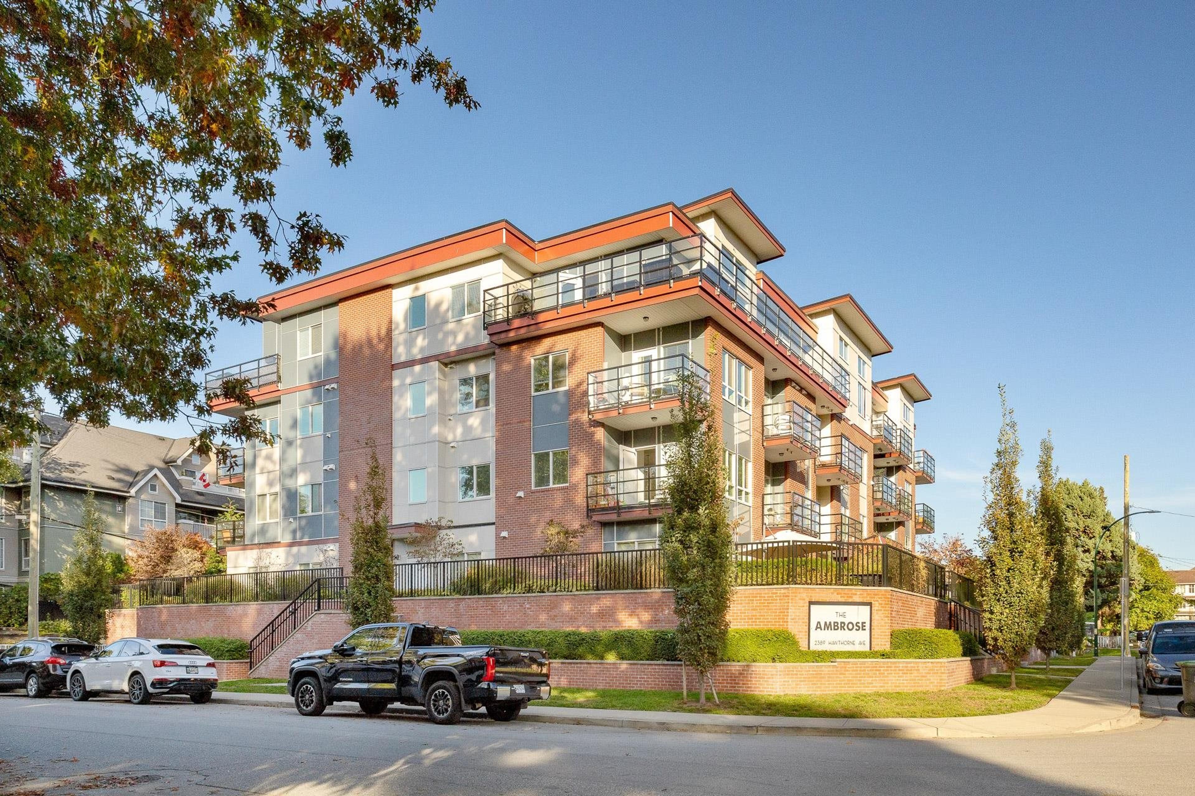 2389 Hawthorne Avenue, Port Coquitlam - Exteriors - Photo 3