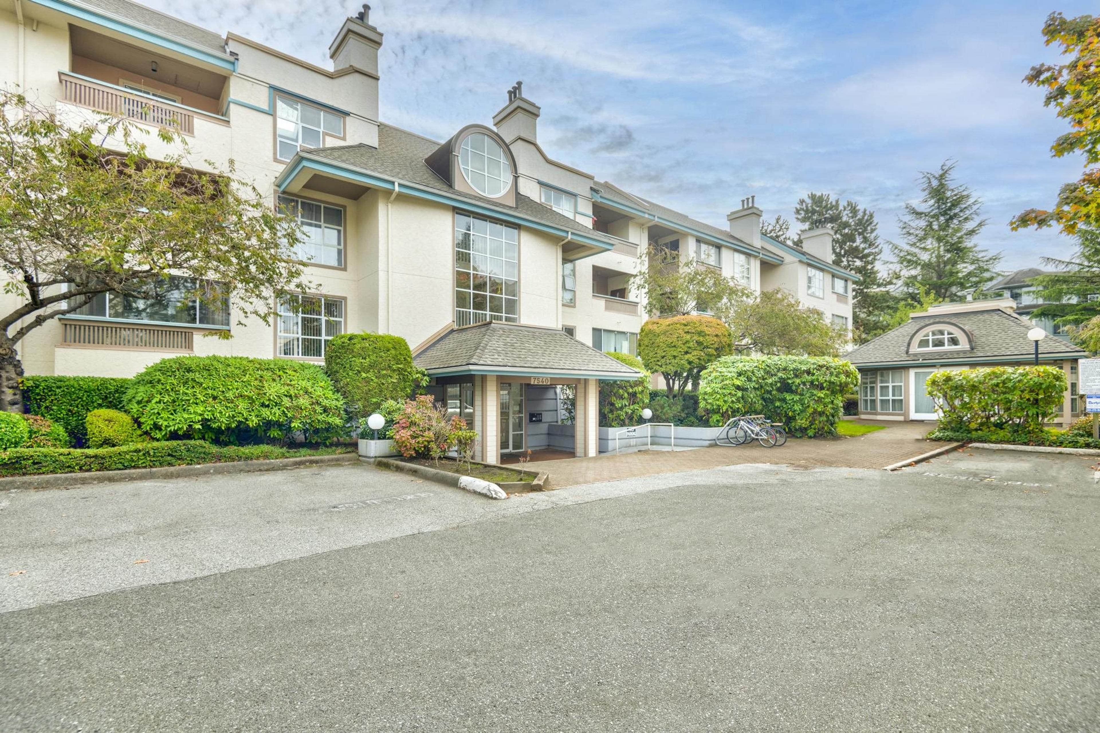 7540 Minoru Boulevard, Richmond - Exteriors - Photo 1