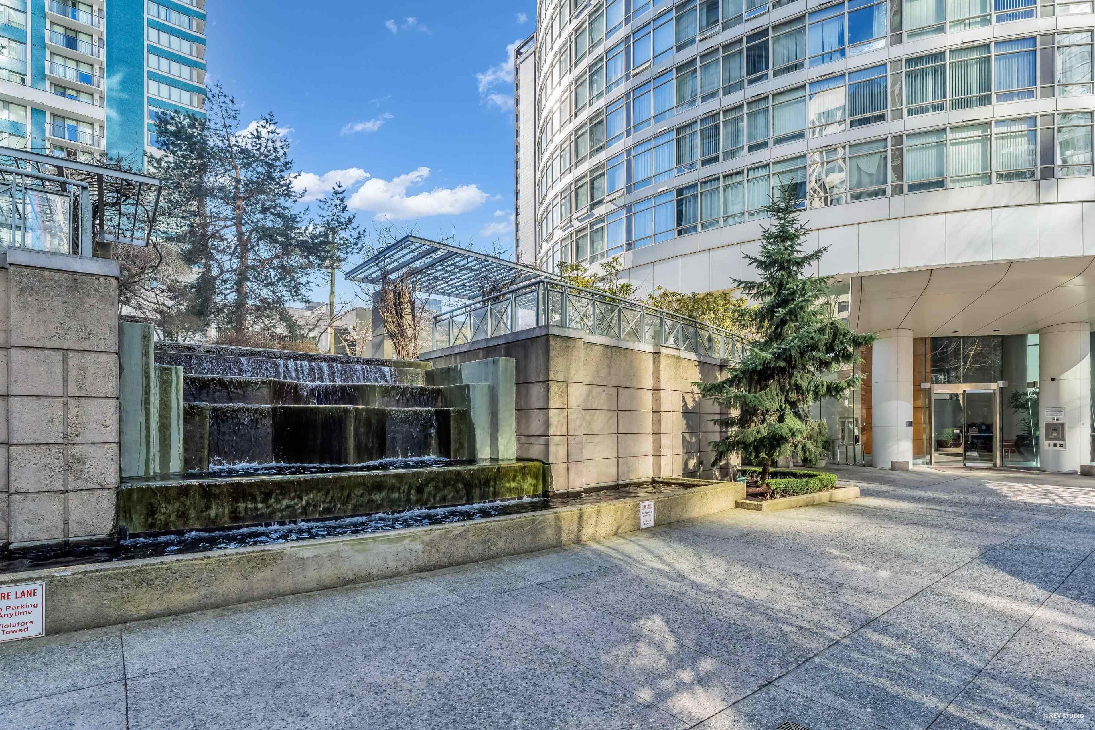 1288 Alberni Street, Vancouver - Exteriors - Photo 1