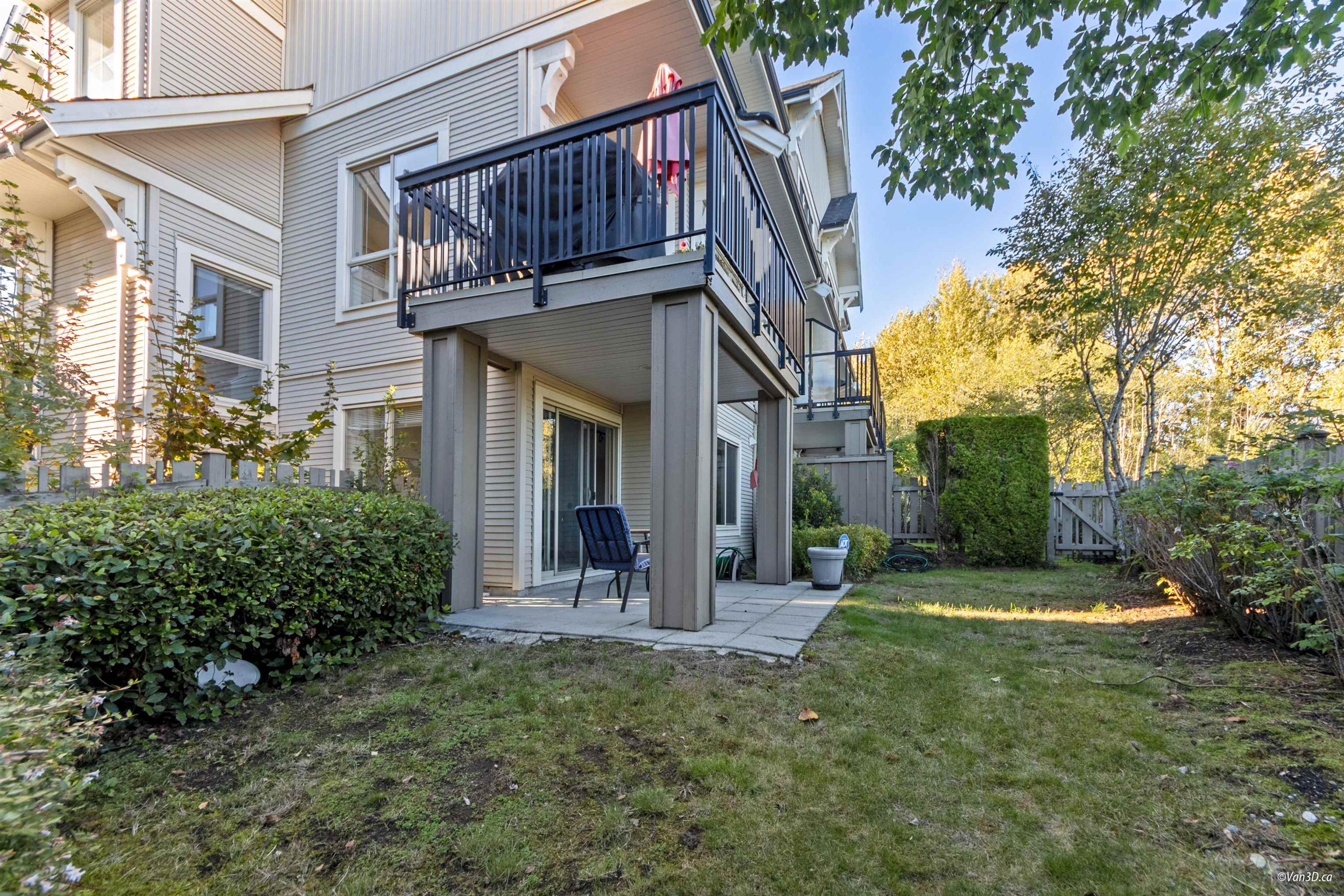 3105 Dayanee Springs Boulevard, Coquitlam - Exteriors - Photo 1