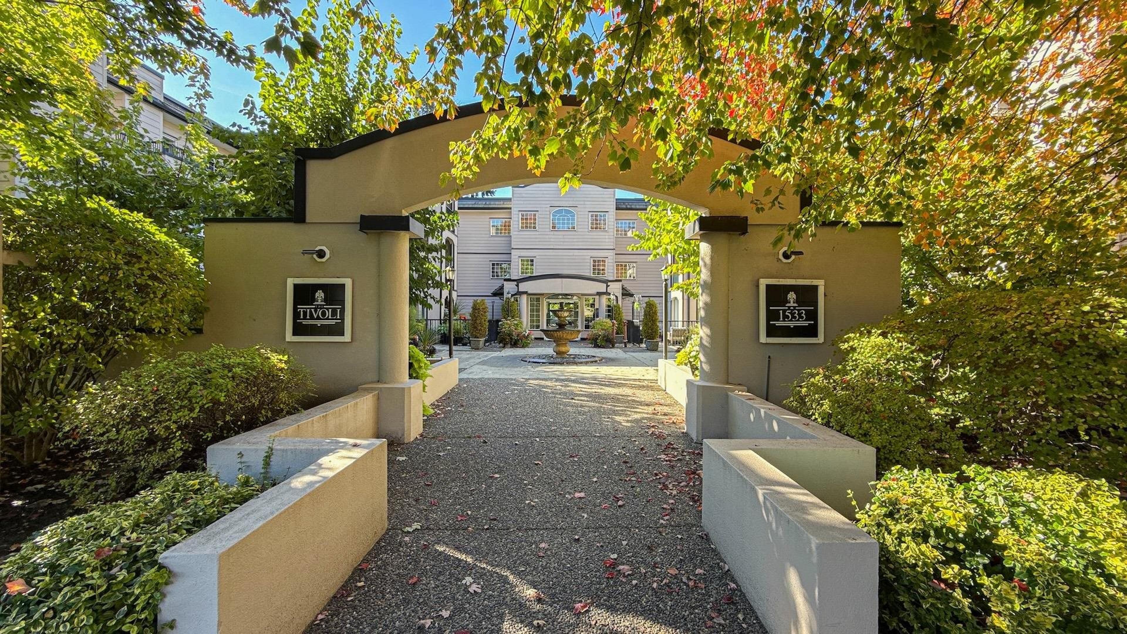 1533 Best Street, White Rock - Exteriors - Full Complex View - Photo 1