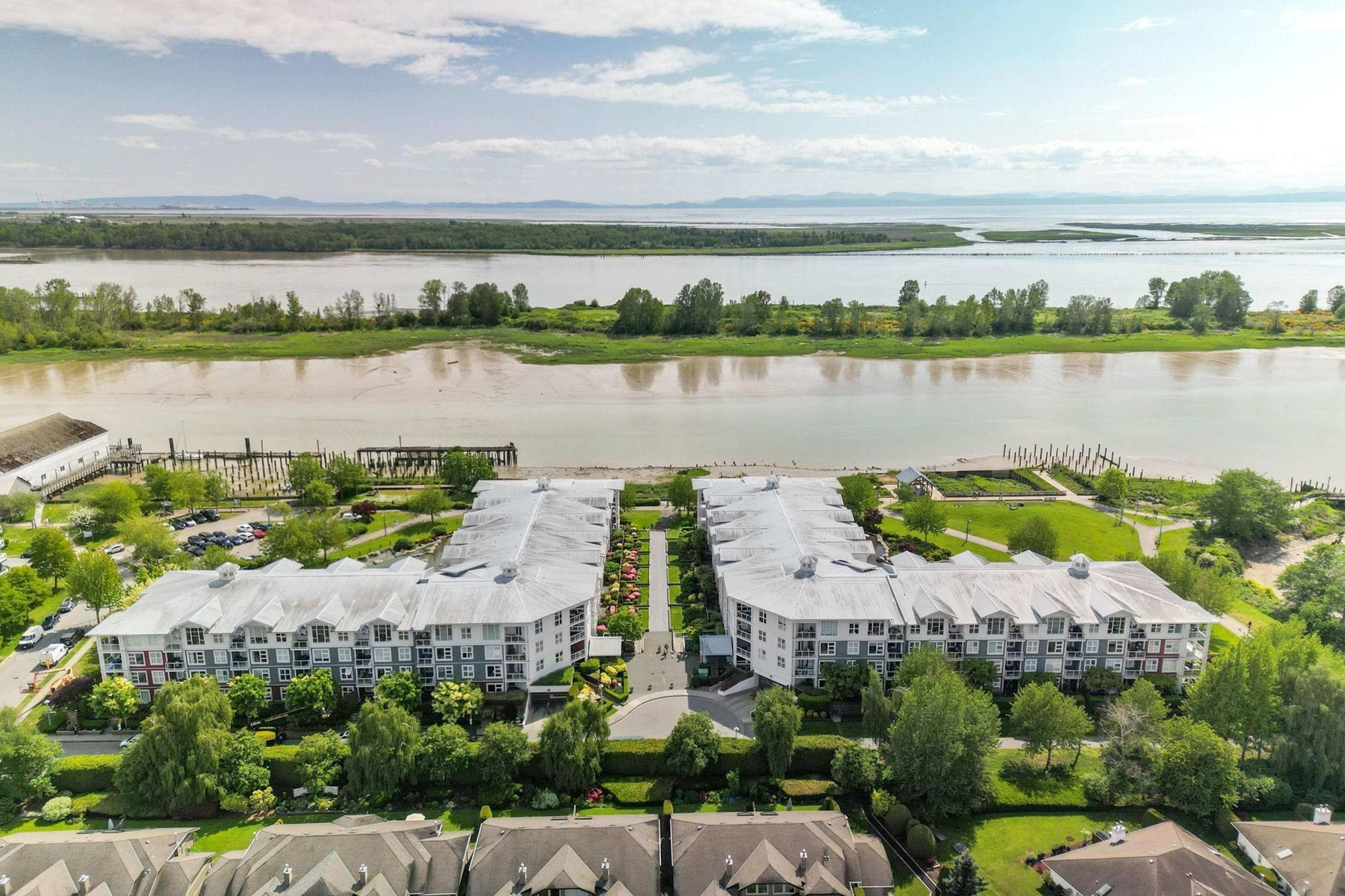 4600 Westwater Drive, Richmond - Exteriors - Full Complex View, Drone/Aerial View - Photo 2