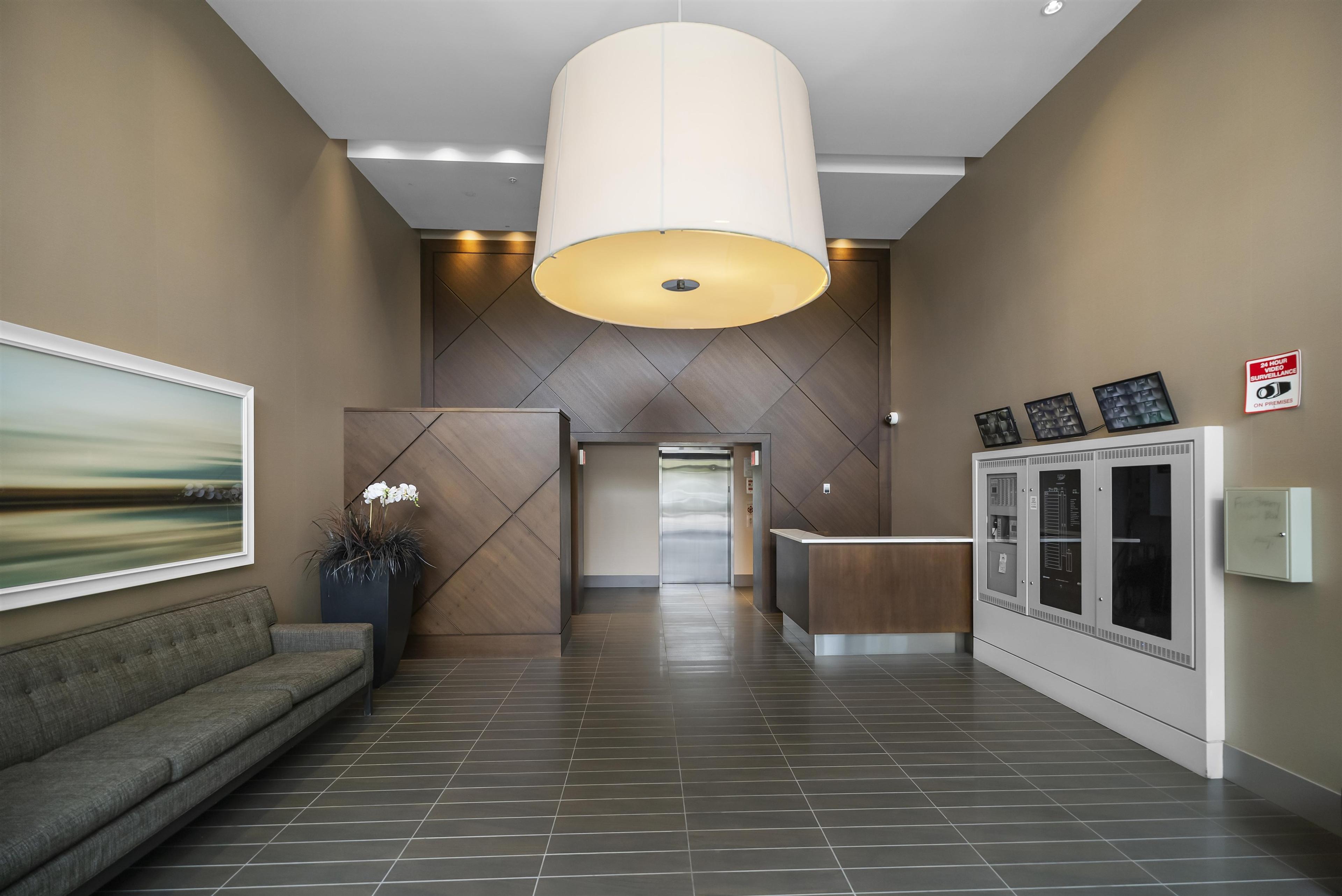 1455 George Street, White Rock - Exteriors - Photo 1