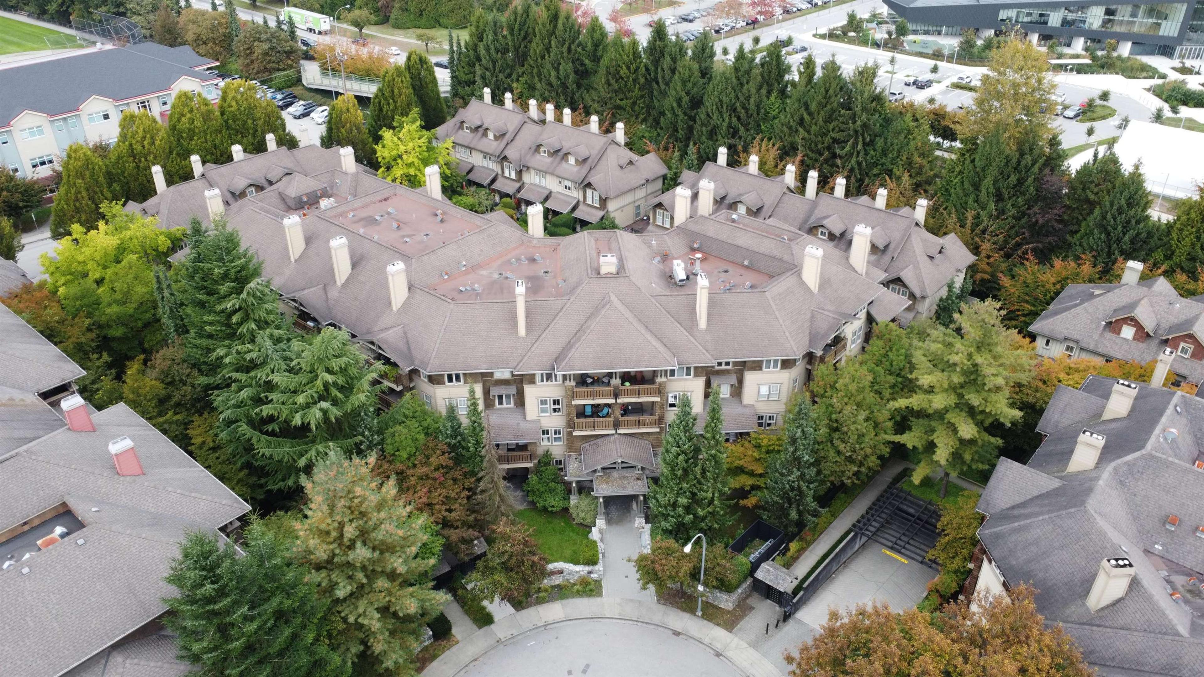 18 Jack Mahony Place, New Westminster - Exteriors - Full Complex View, Drone/Aerial View - Photo 2