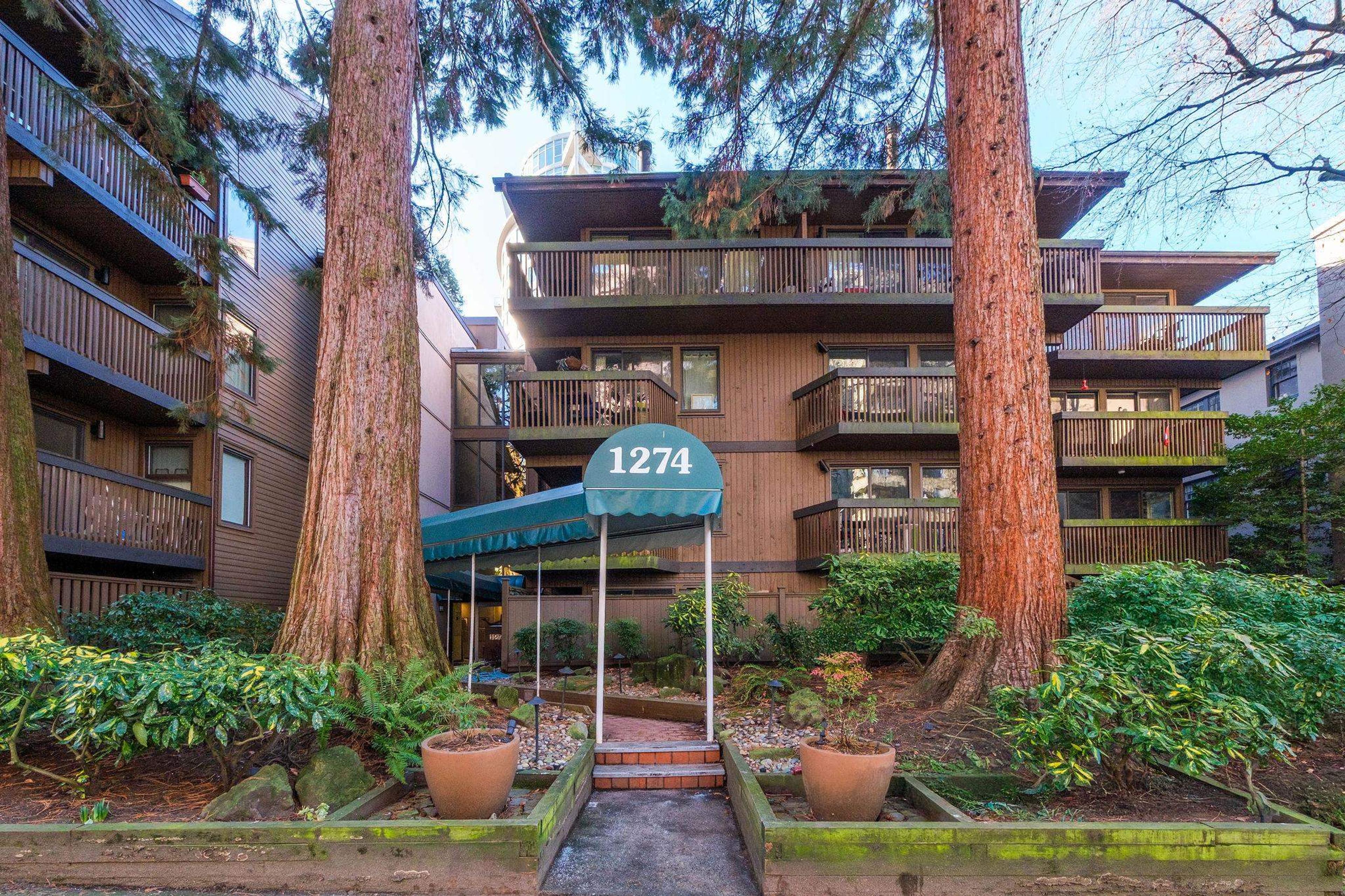 1274 Barclay Street, Vancouver - Exteriors - Photo 1