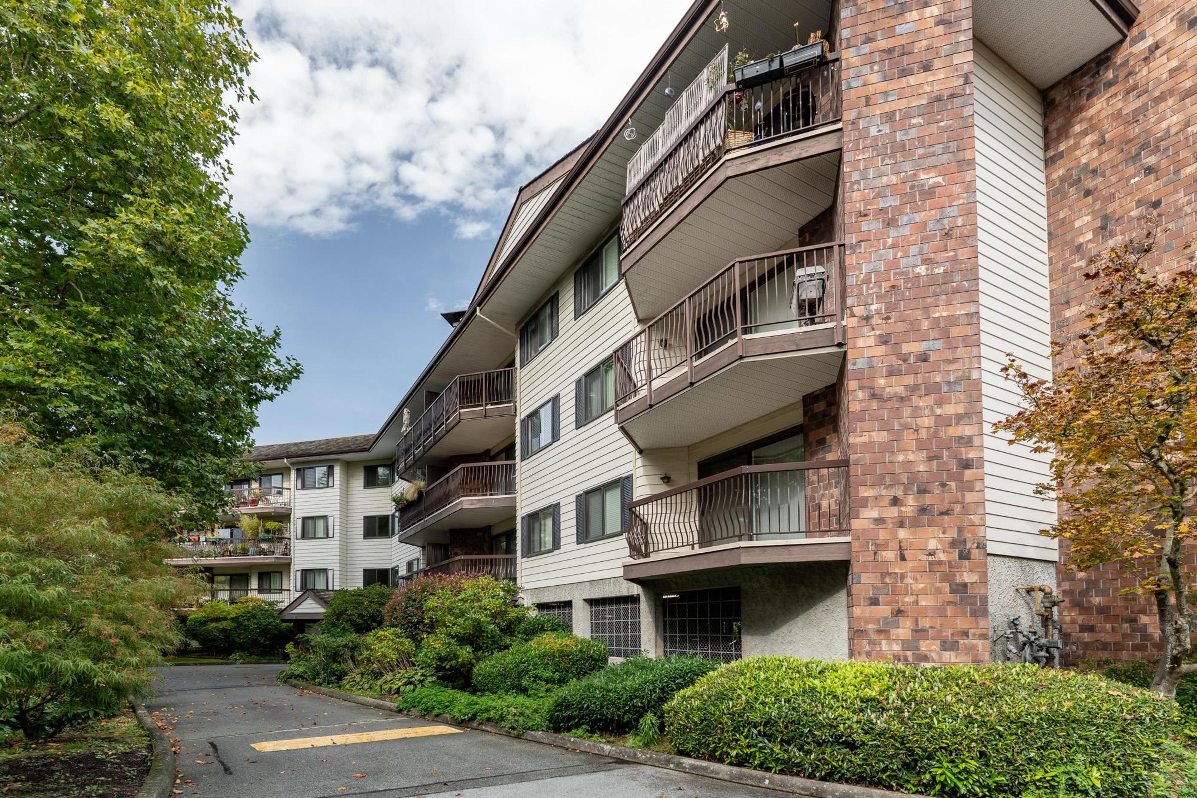 10160 Ryan Road, Richmond - Exteriors - Full Complex View - Photo 2