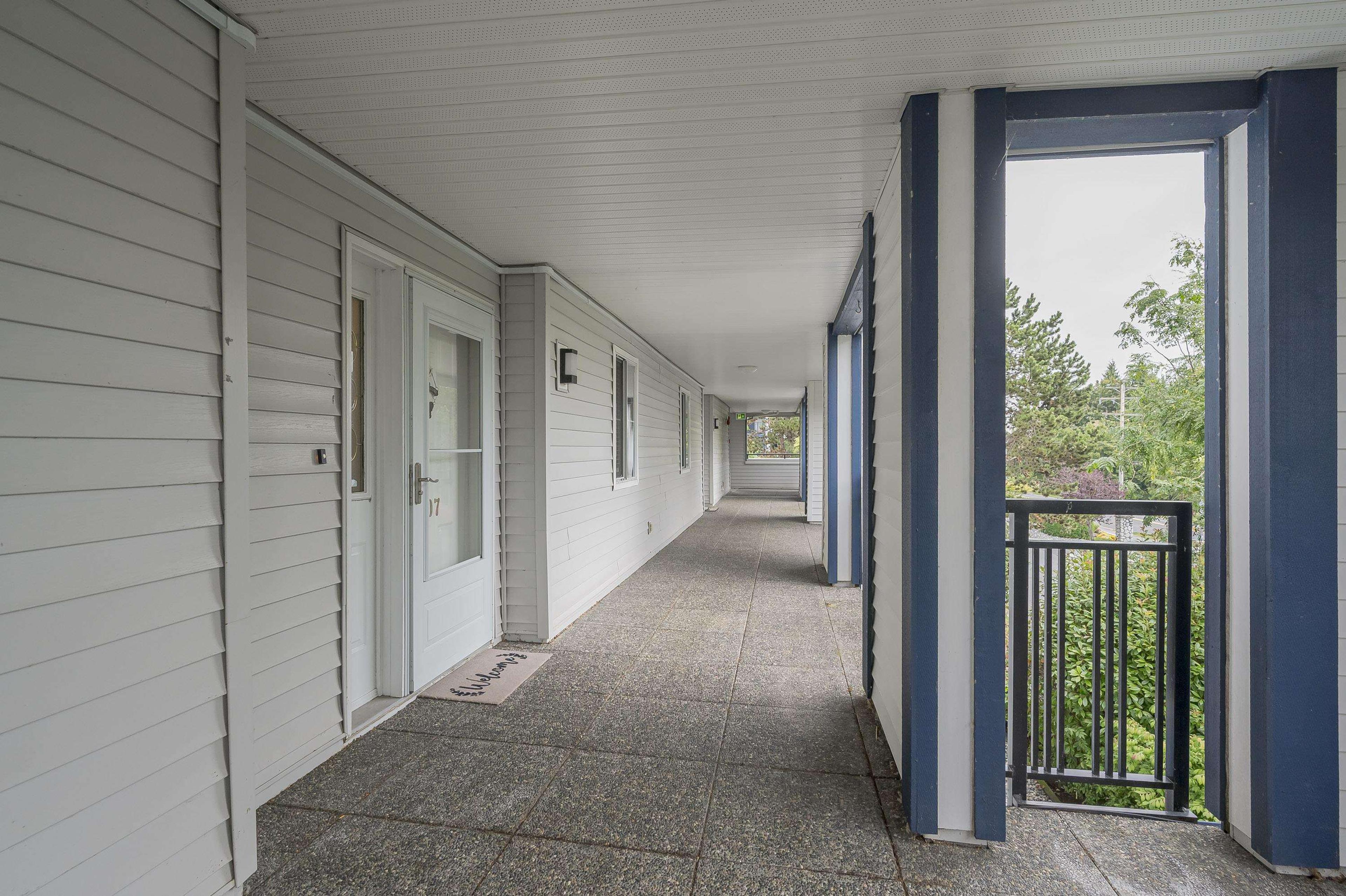 4955 River Road, Delta - Exteriors - Photo 2