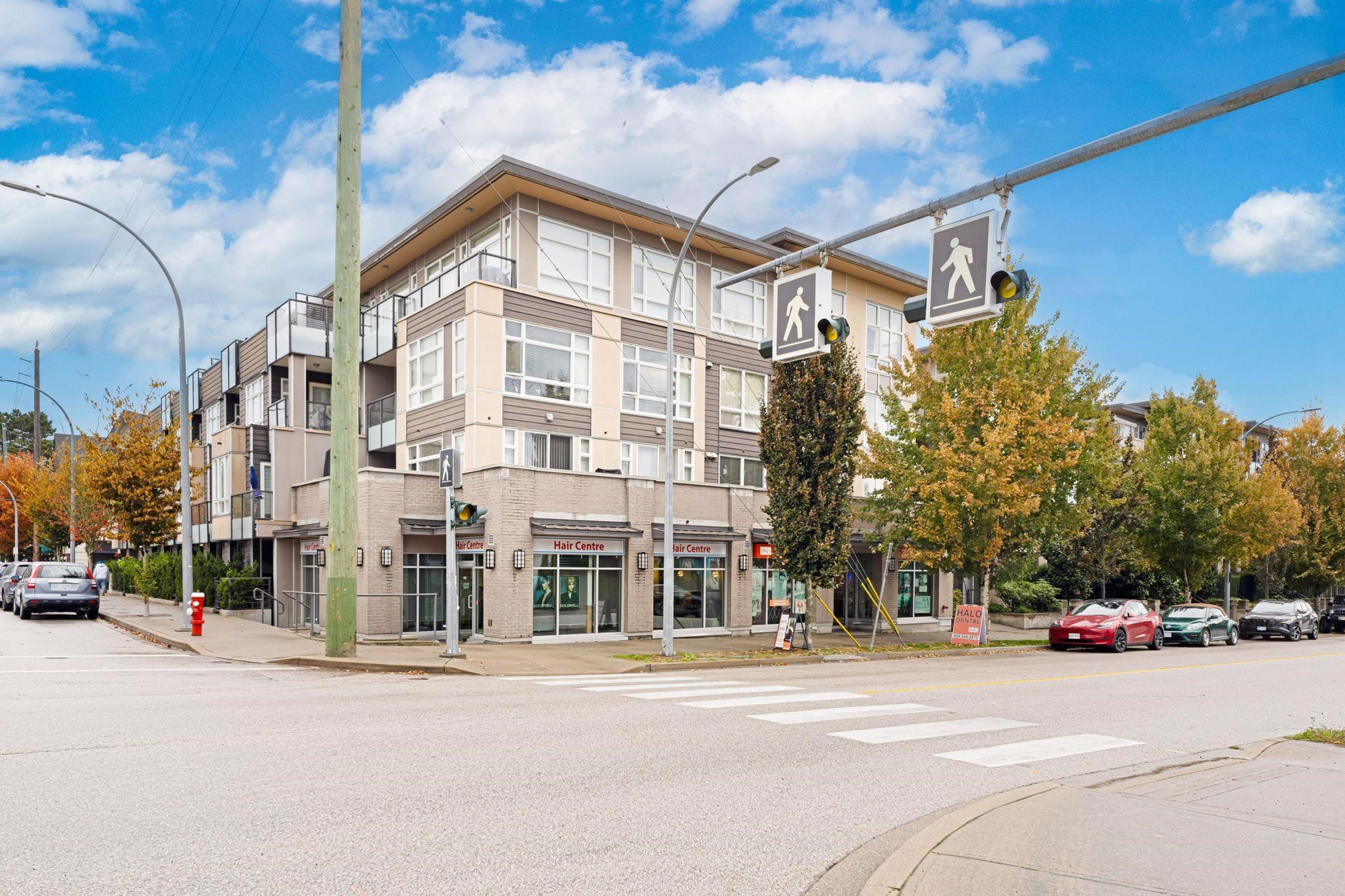 85 Eighth Avenue, New Westminster - Exteriors - Photo 1