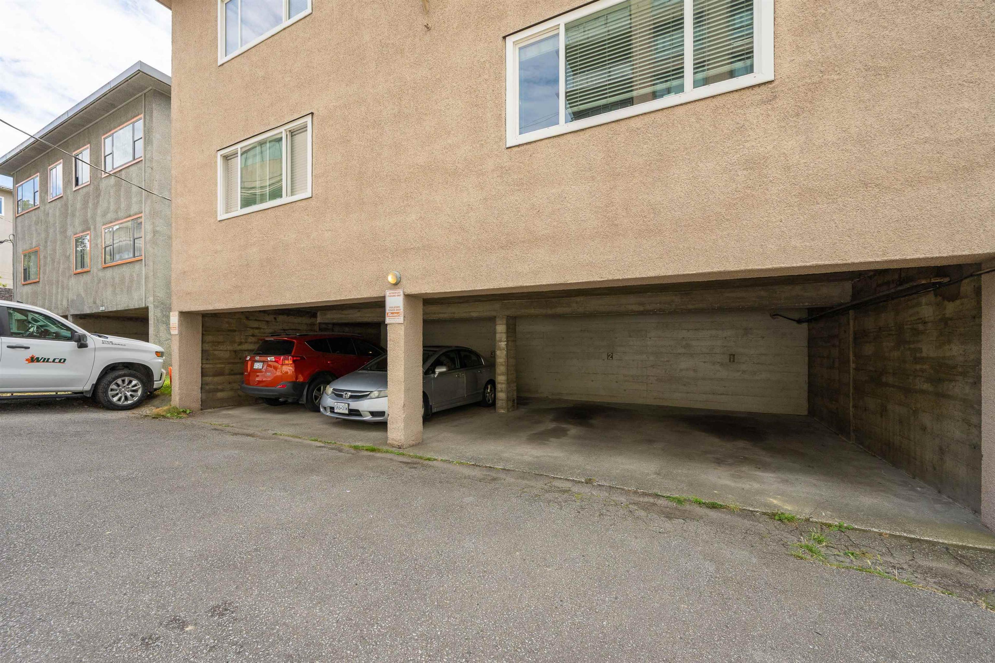 1235 W 10th Avenue, Vancouver - Exteriors - Photo 3