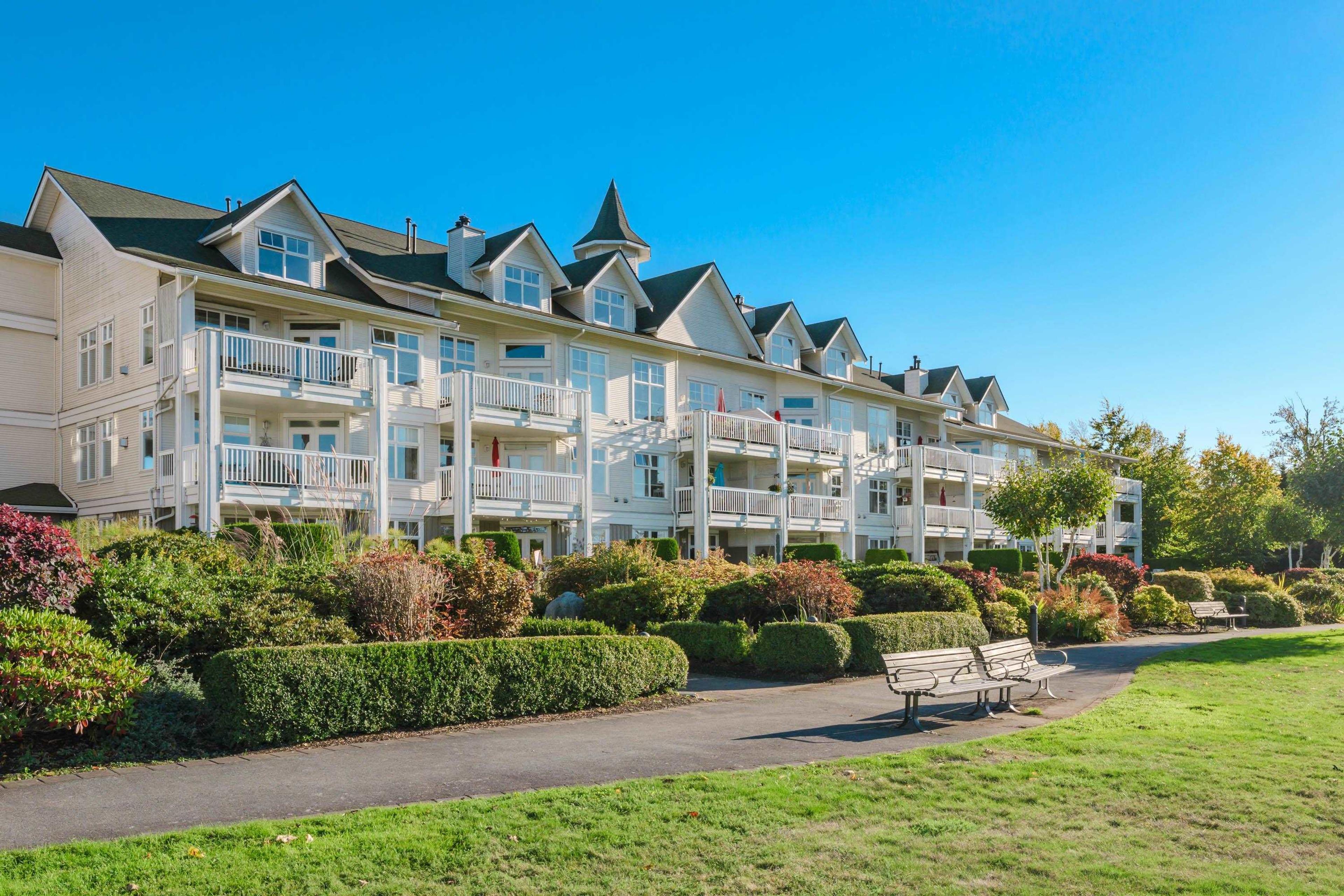 6263 River Road, Delta - Exteriors - Photo 3