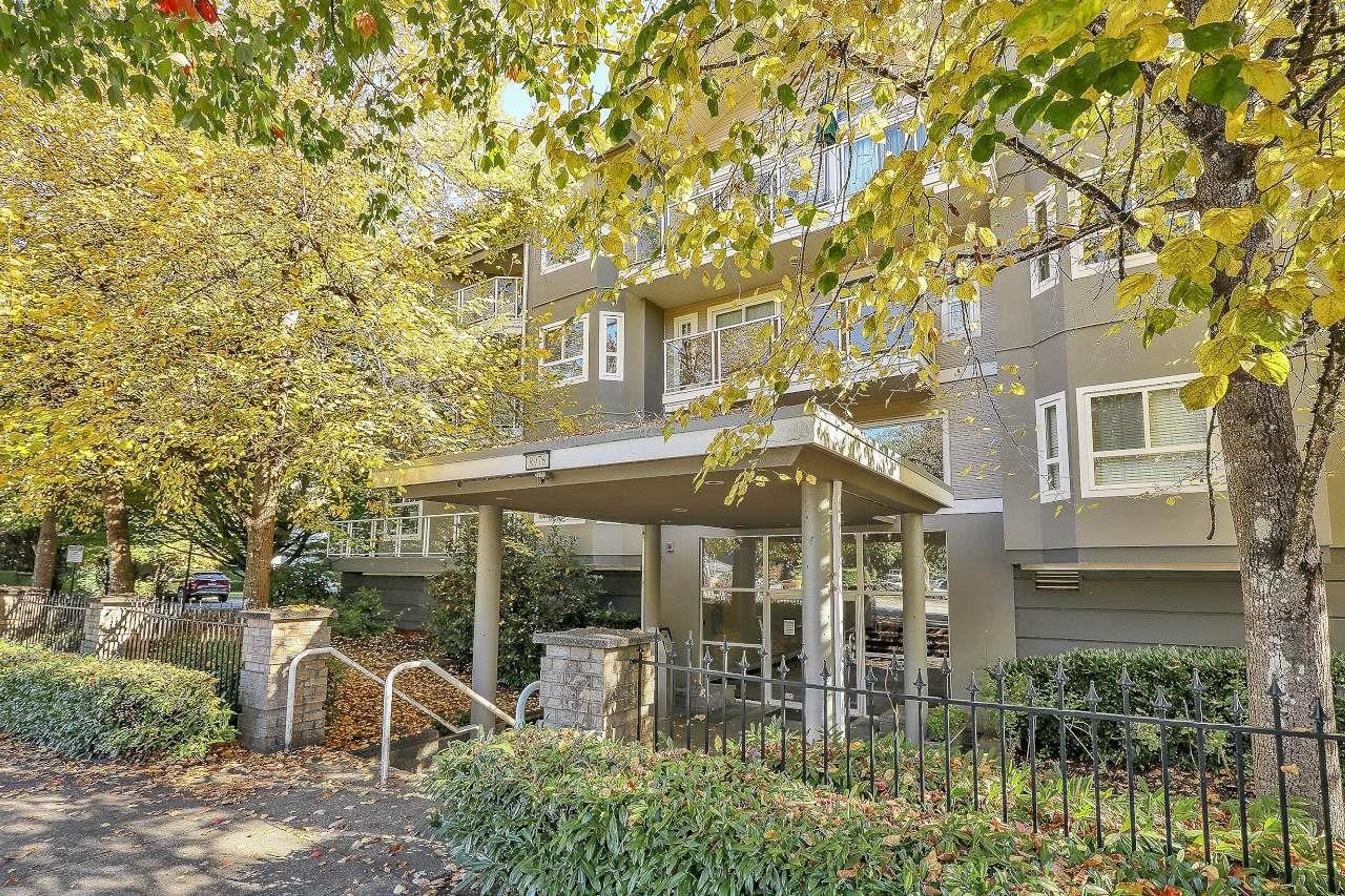 8976 208 Street, Langley - Exteriors - Photo 1