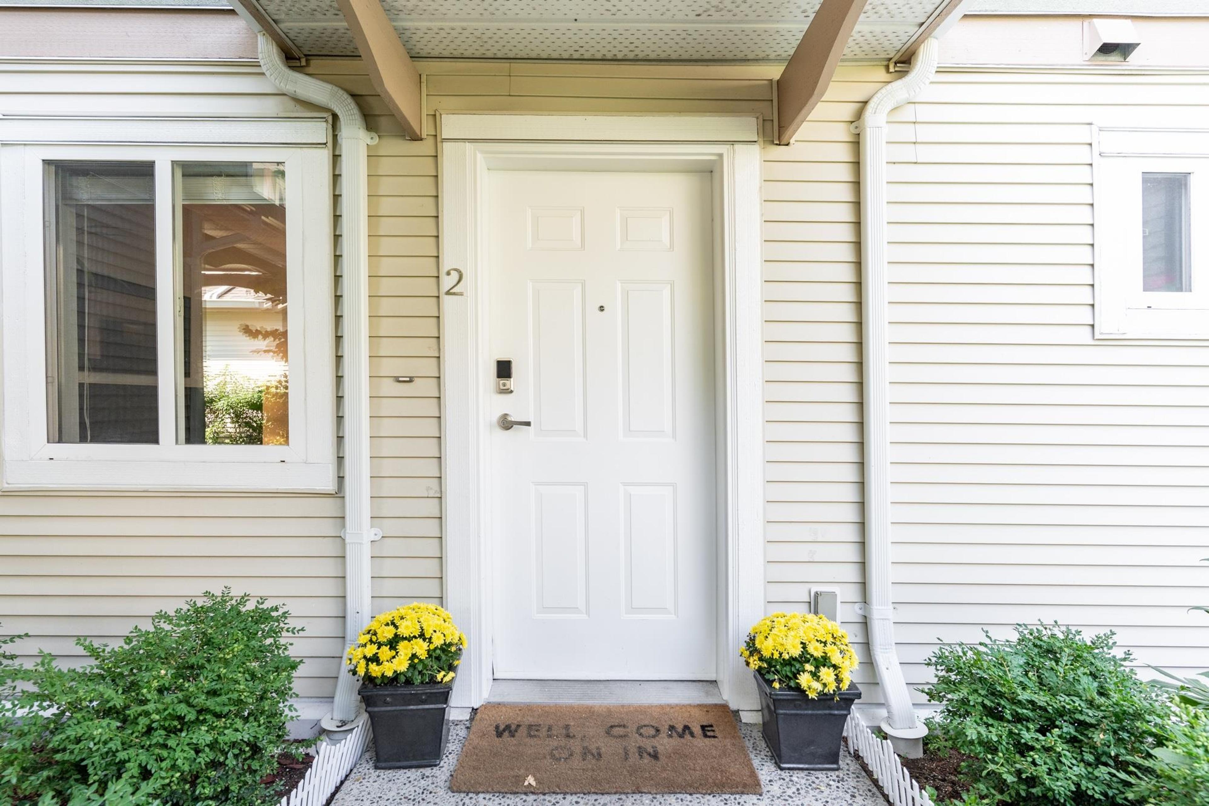 1233 W 16th Street, North Vancouver - Exteriors - Photo 5