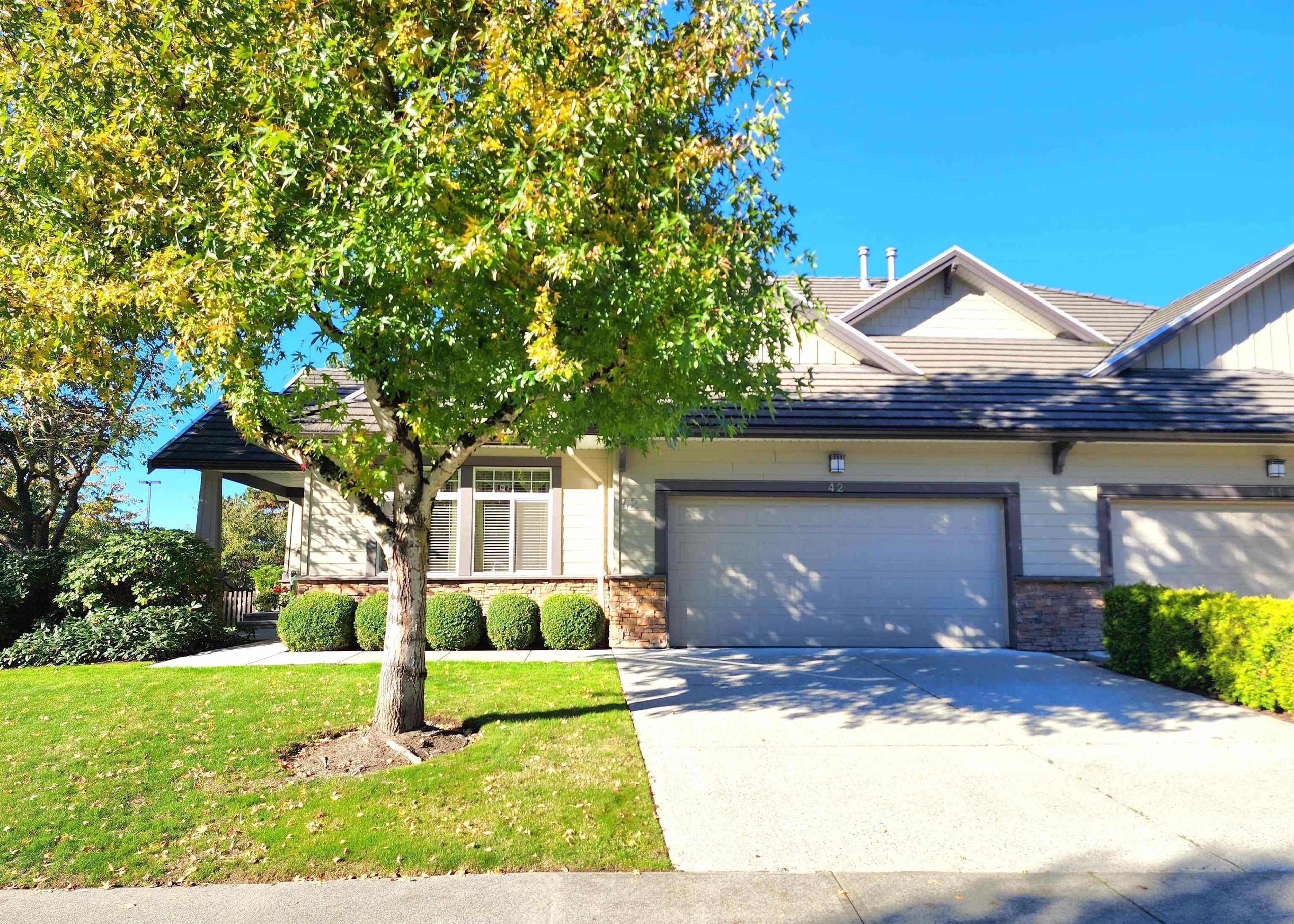 5688 152 Street, Surrey - Exteriors - Photo 1