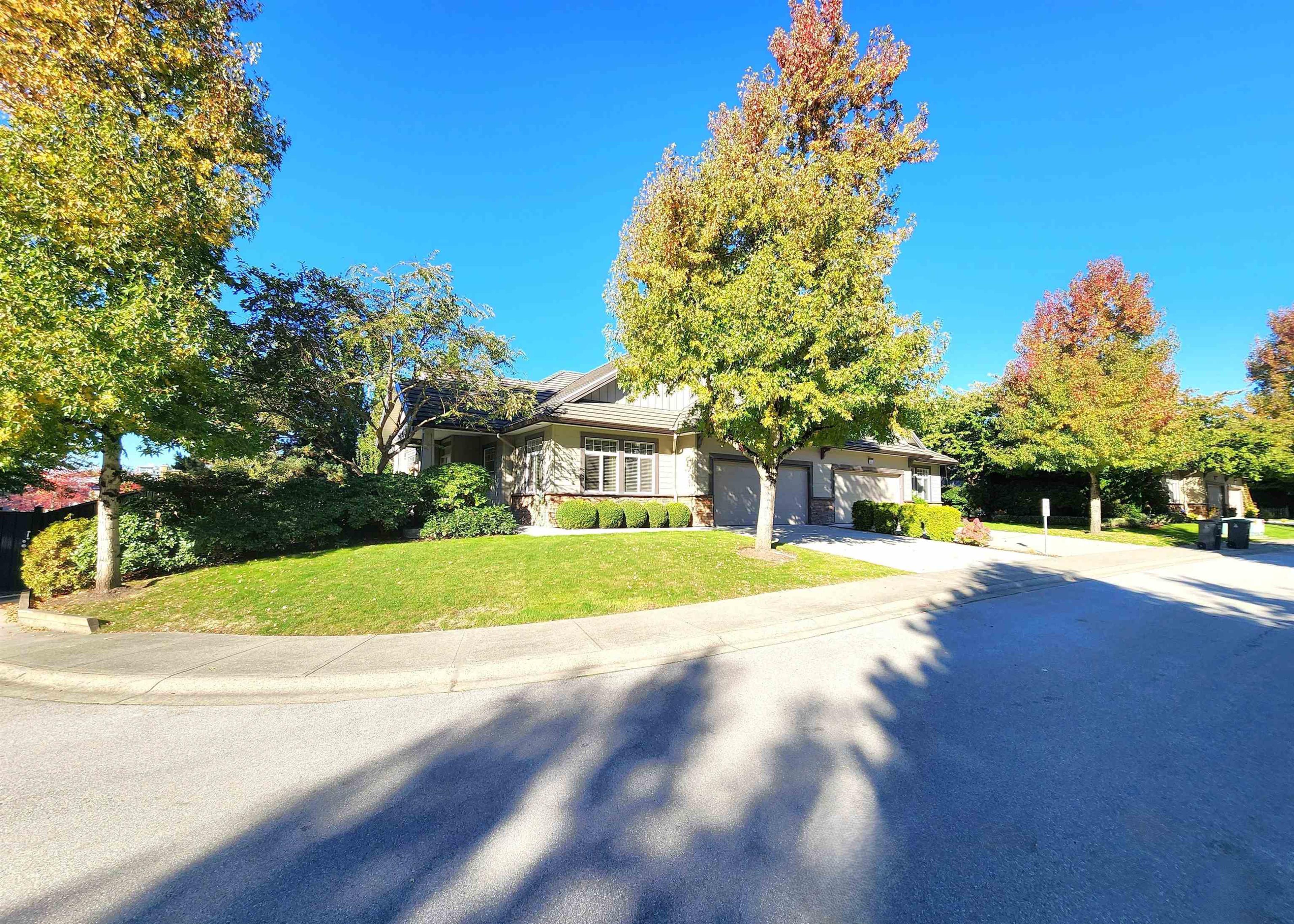 5688 152 Street, Surrey - Exteriors - Photo 8