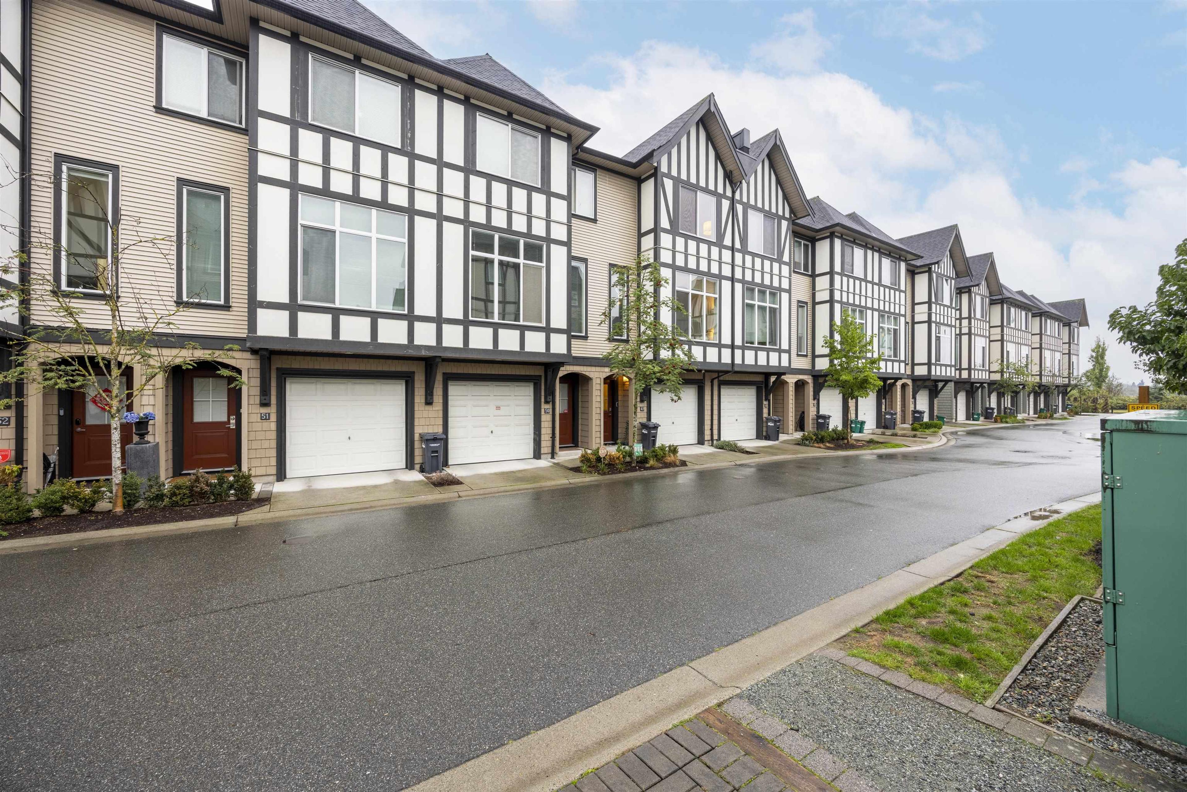 9728 Alexandra Road, Richmond - Exteriors - Full Complex View - Photo 2