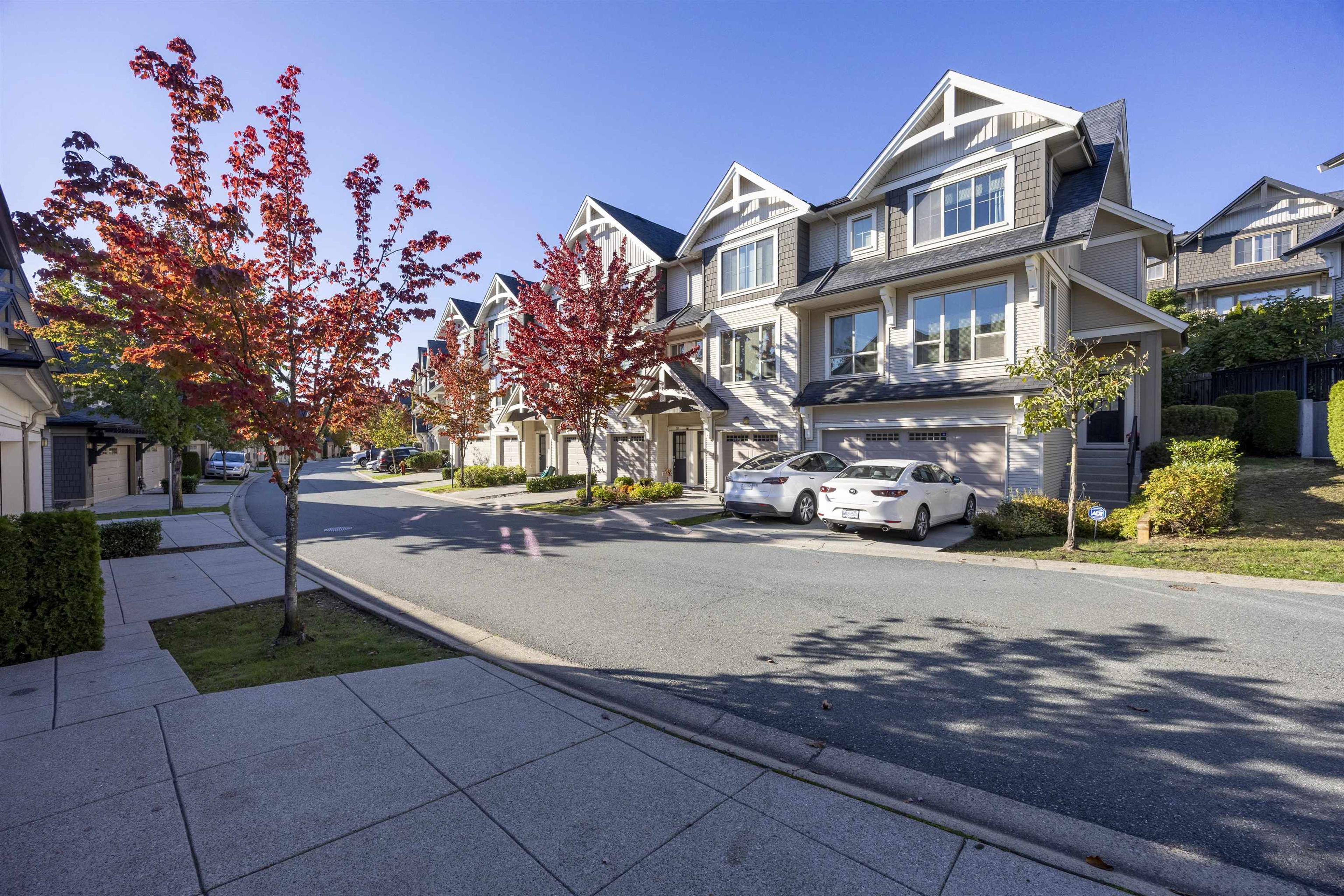 3105 Dayanee Springs Boulevard, Coquitlam - Exteriors - Full Complex View - Photo 2