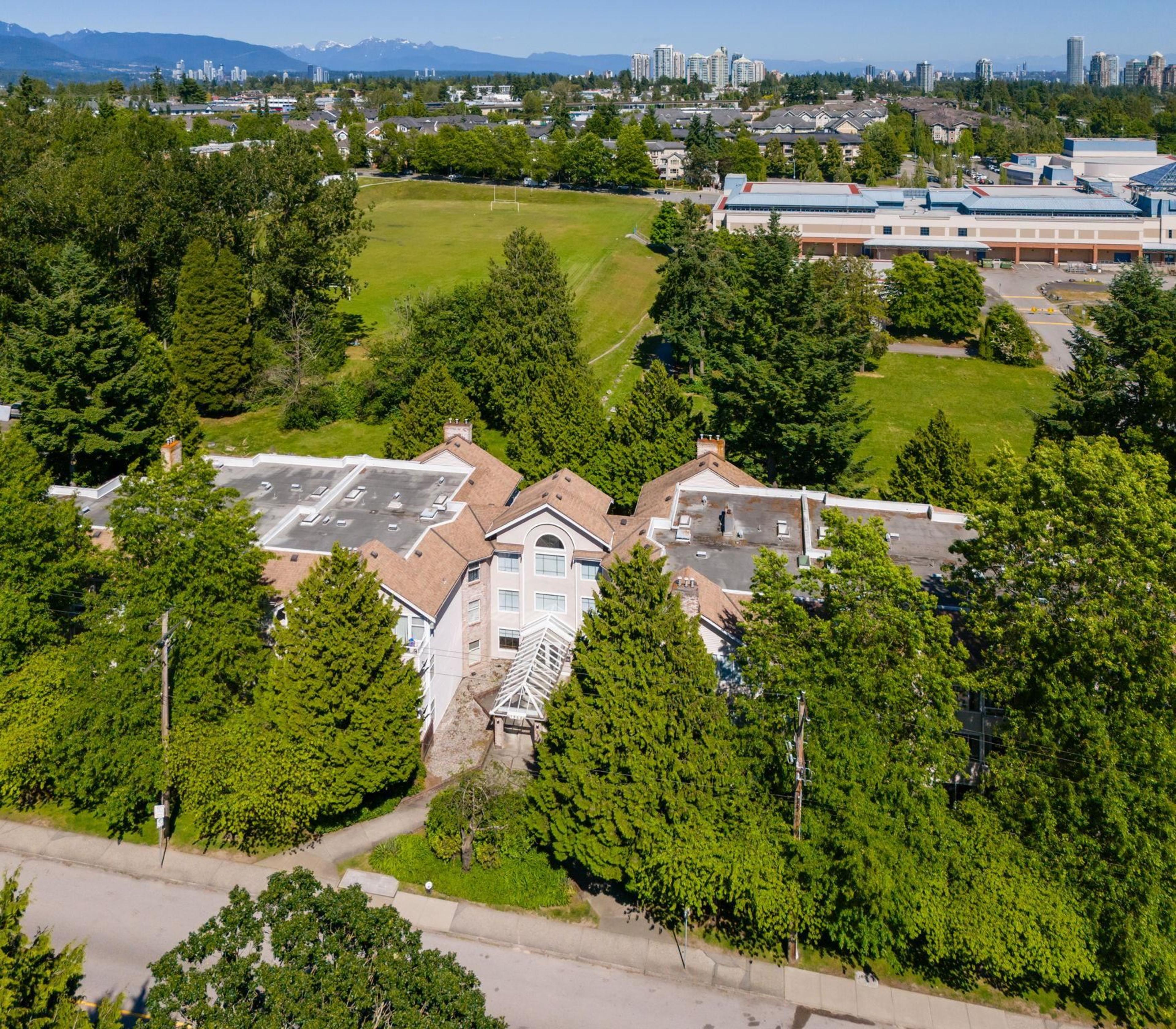 7368 Royal Oak Avenue, Burnaby - Exteriors - Full Complex View, Drone/Aerial View - Photo 3