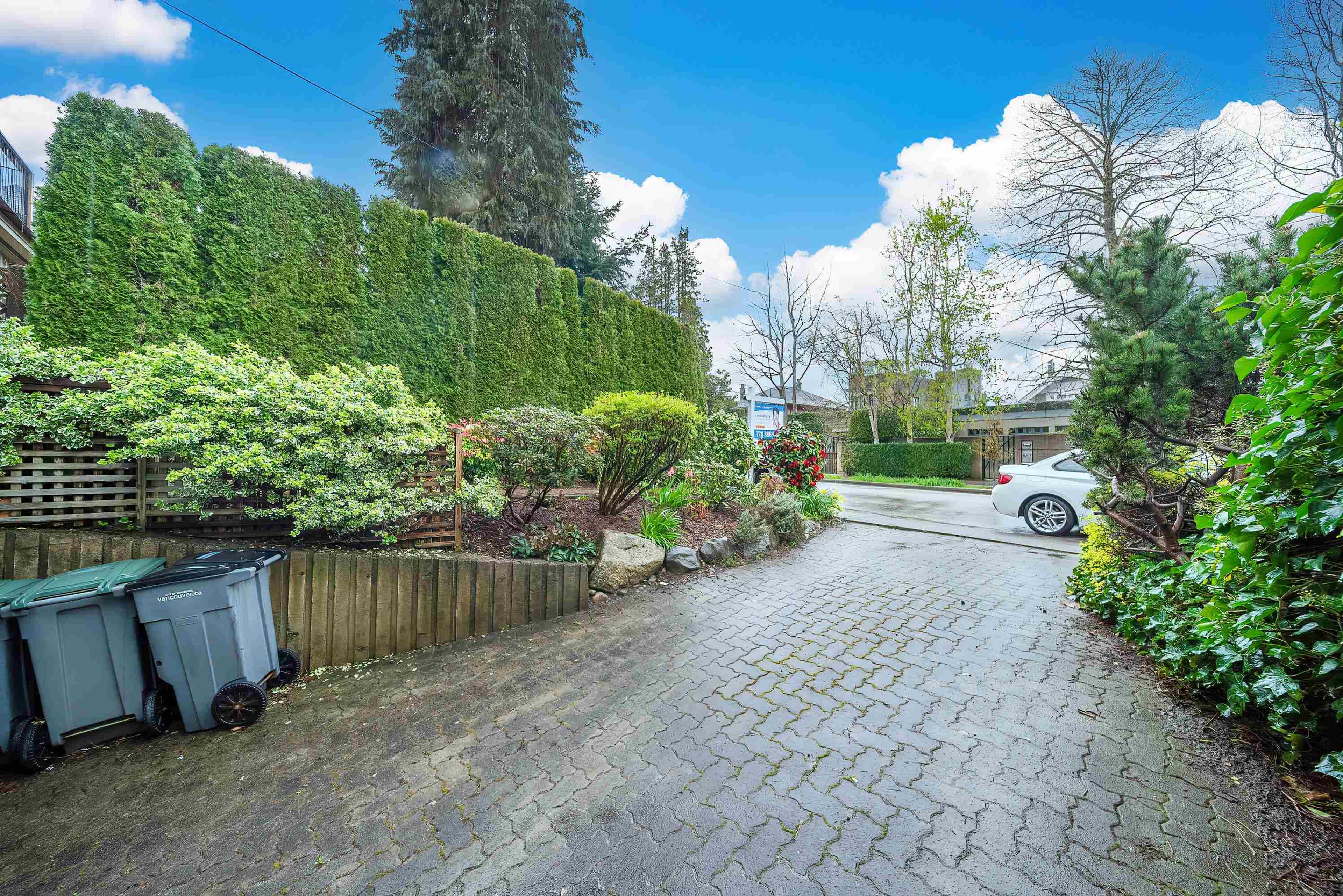 3458 Point Grey Road, Vancouver - Exteriors - Photo 4