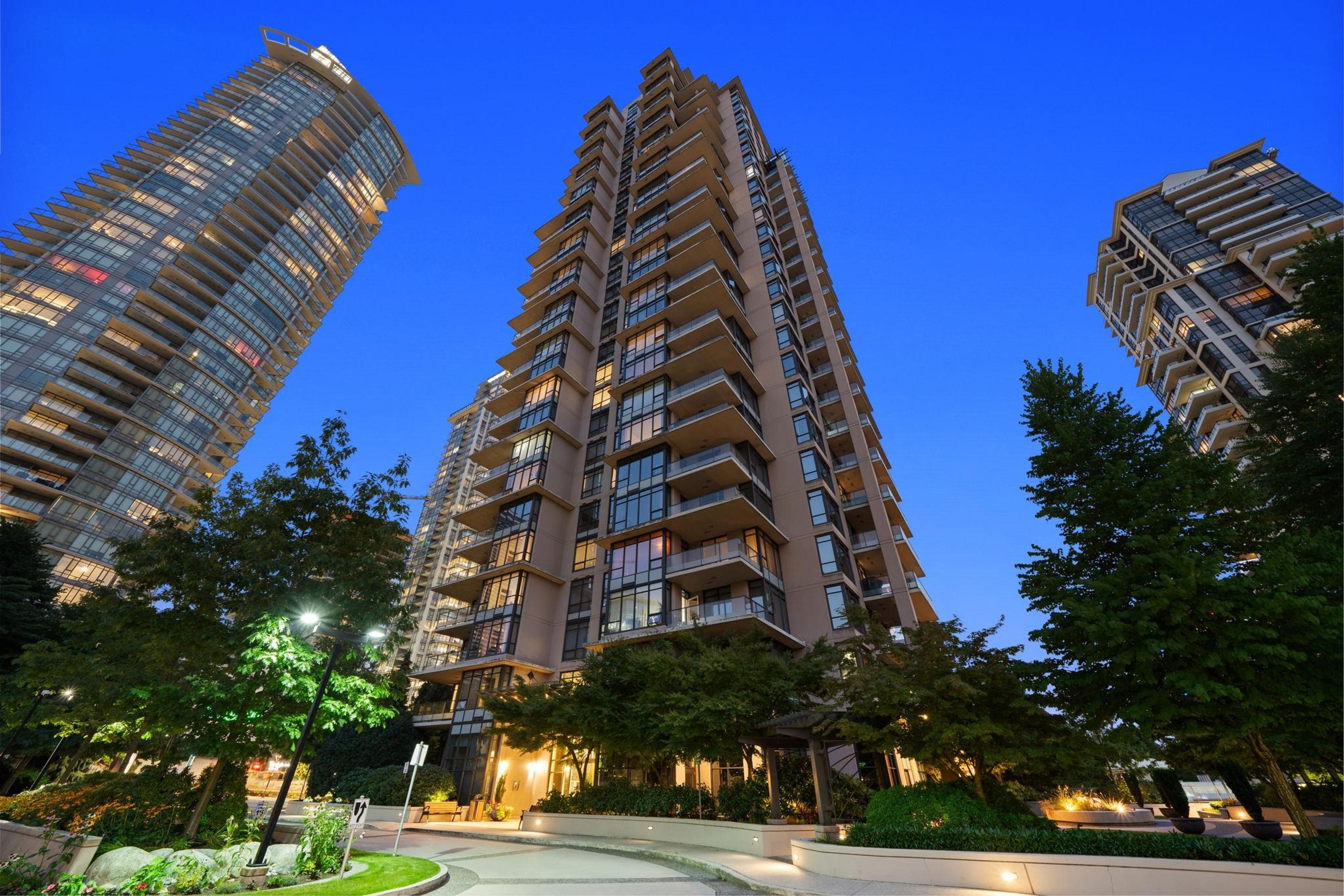 2077 Rosser Avenue, Burnaby - Exteriors - Full Complex View - Photo 2