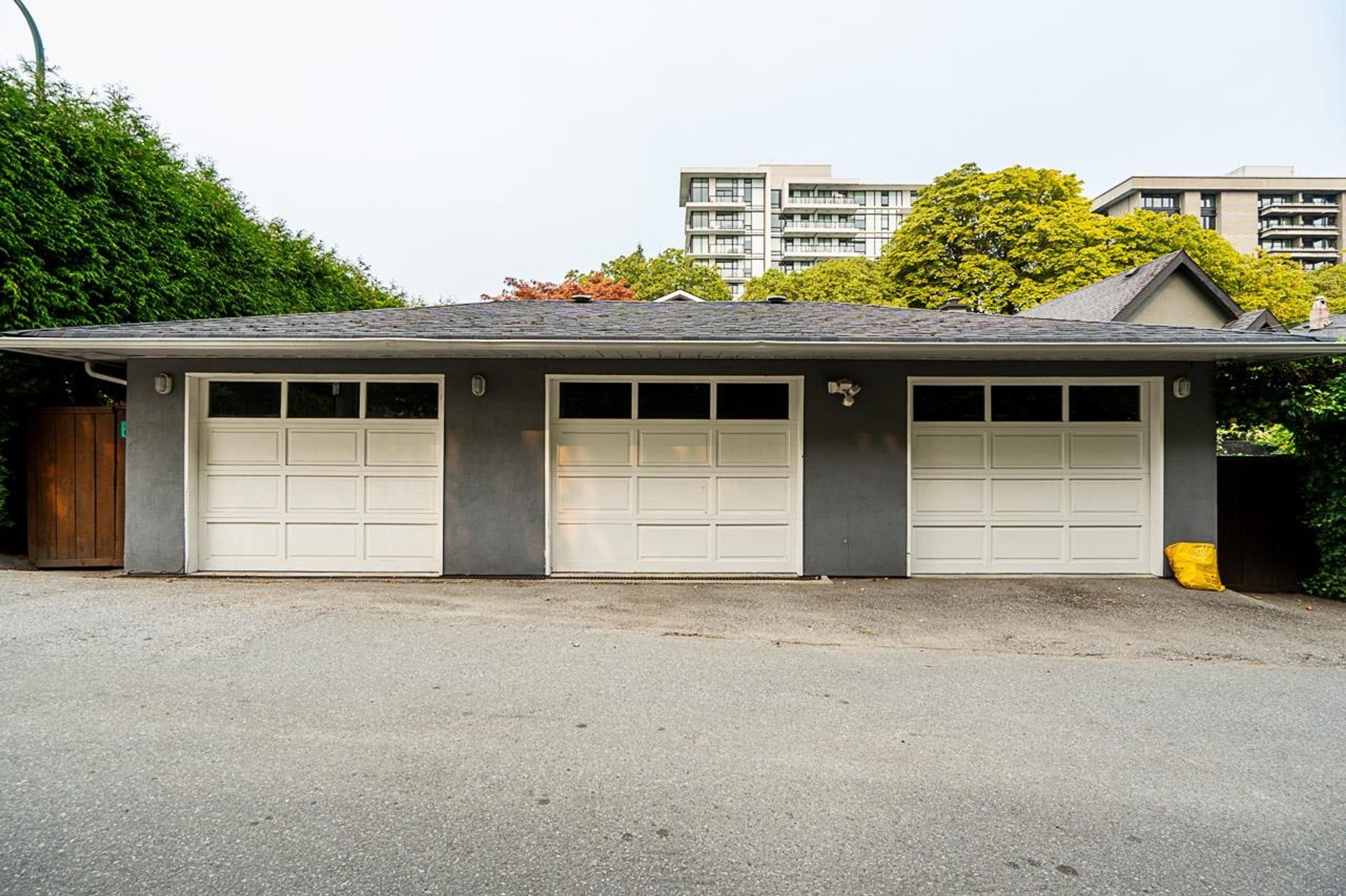 1796 W 14th Avenue, Vancouver - Exteriors - Photo 3