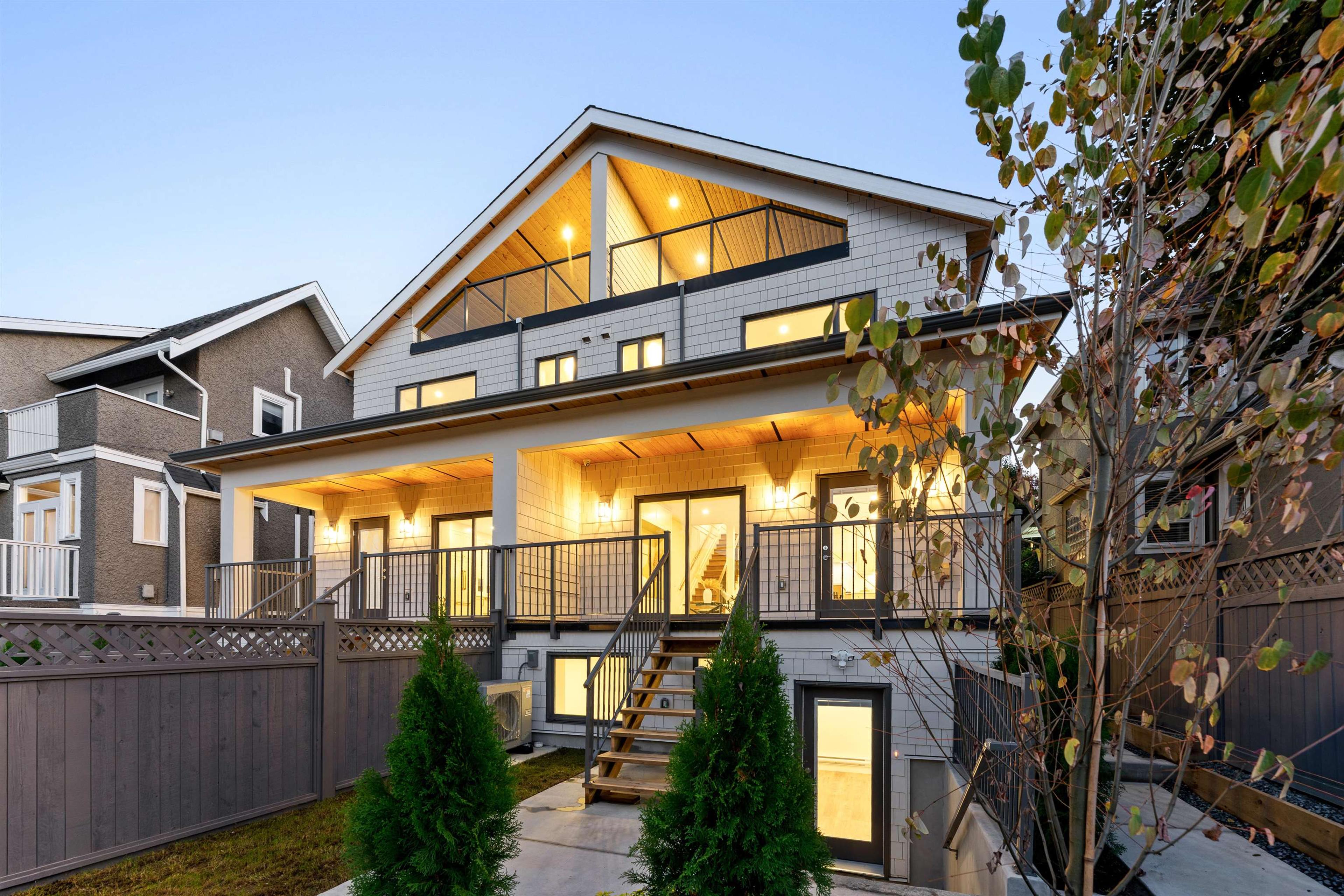 1761 W 16th Avenue, Vancouver - Exteriors - Photo 7