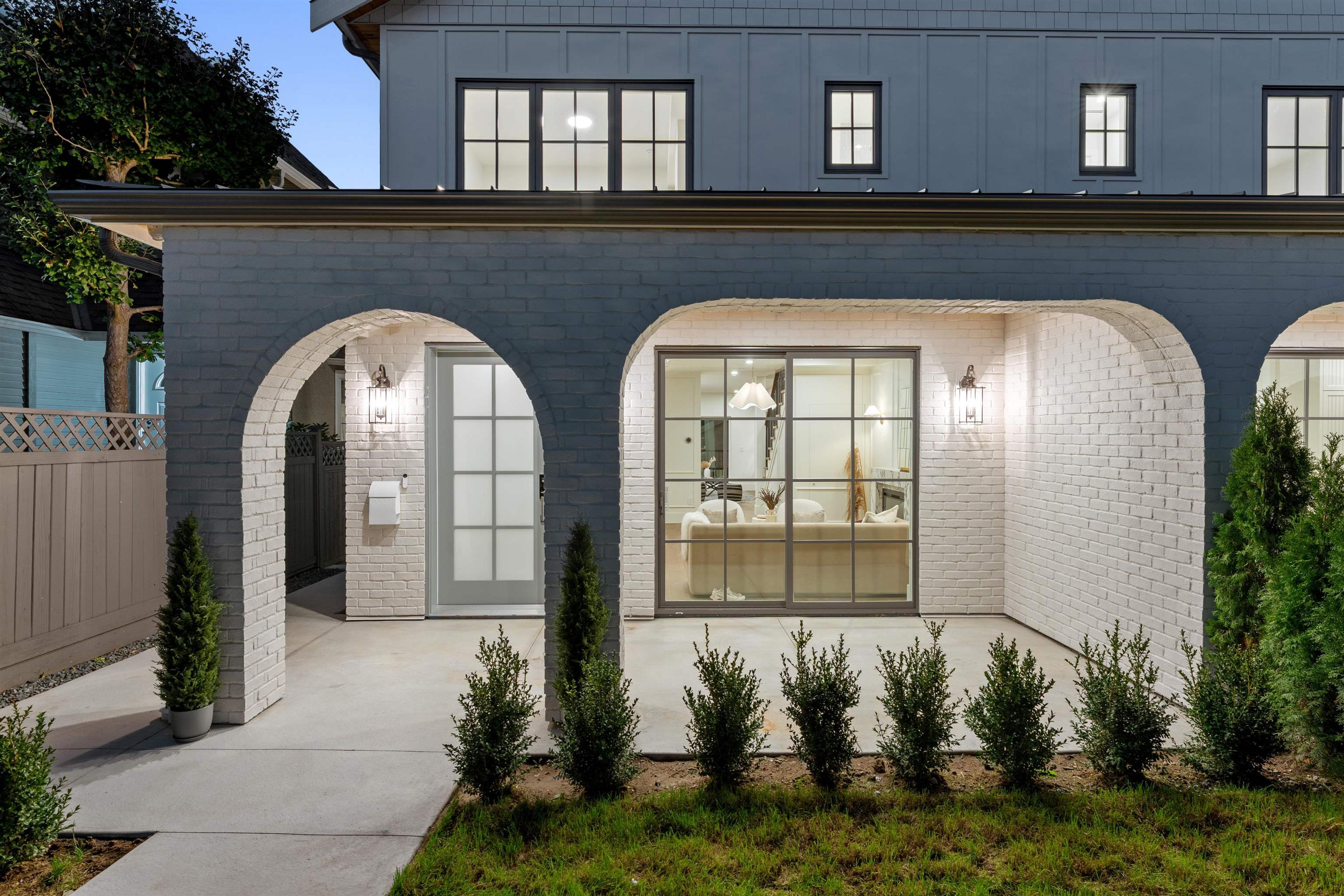 1761 W 16th Avenue, Vancouver - Exteriors - Photo 8